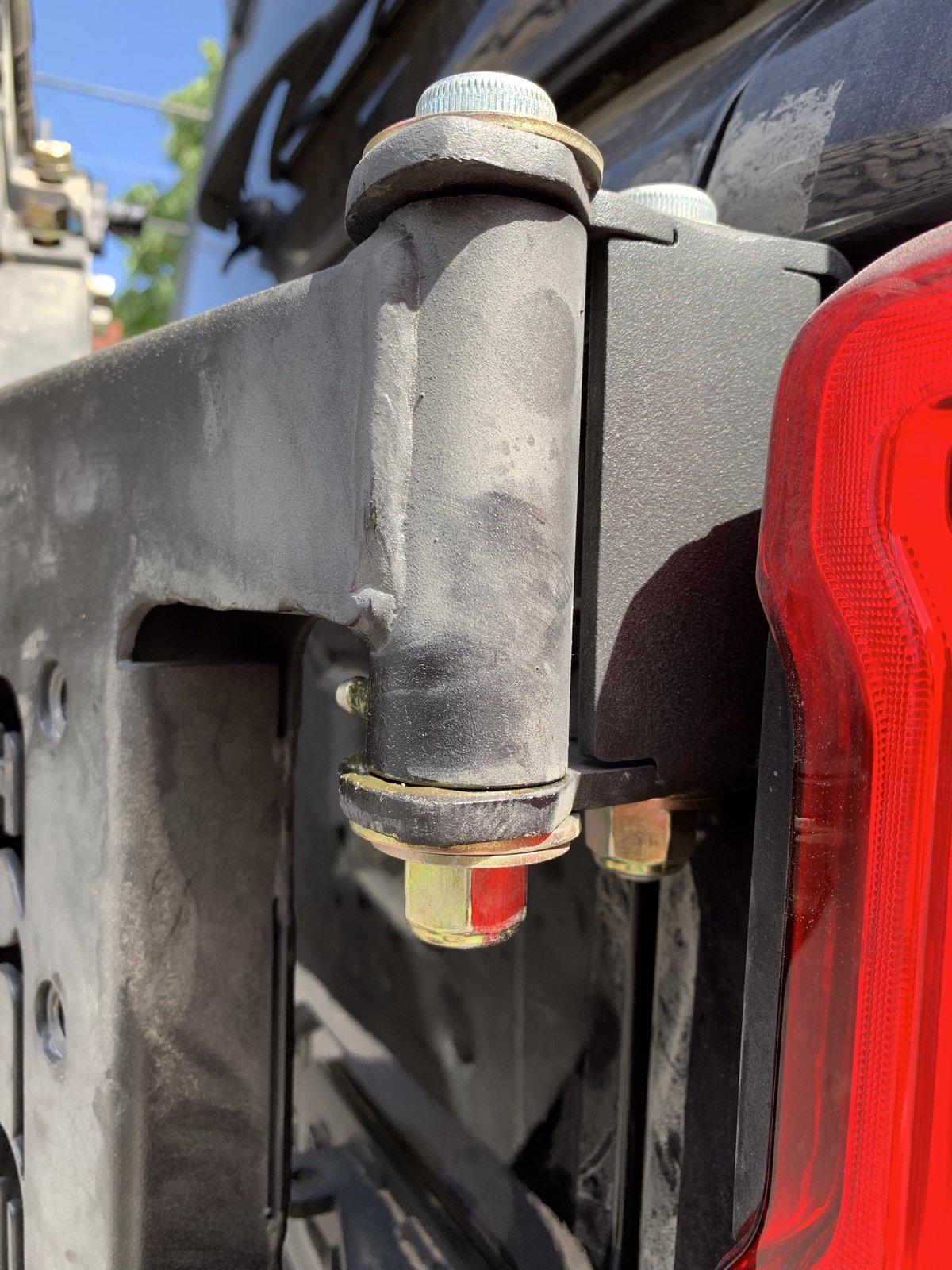 Jeep Wrangler JL Rattle- Ace Engineering Stand Alone Tire Carrier 9EF31692-7198-493E-A8F7-595DC2BC875F