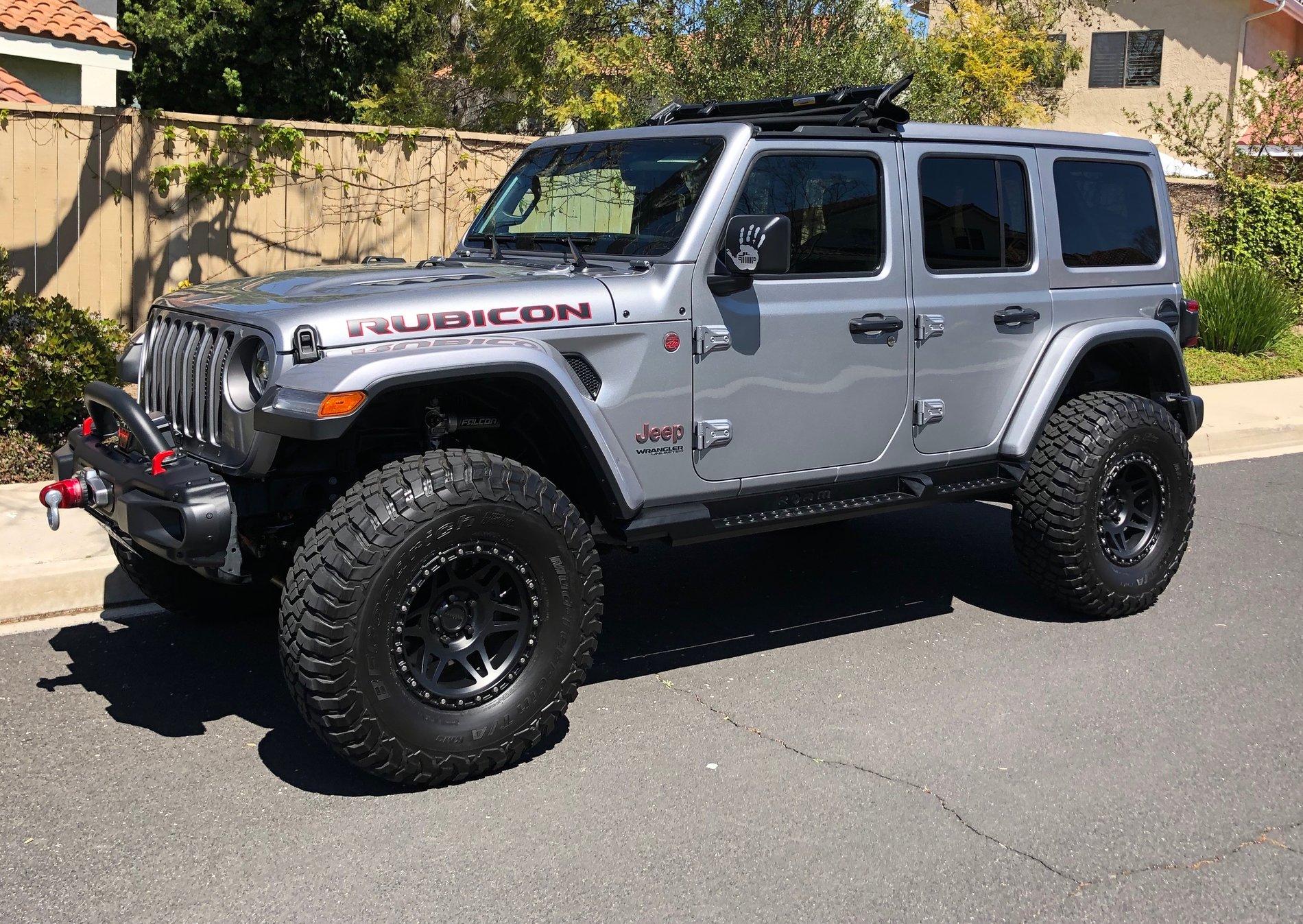 Jeep Wrangler JL JL Rubicon on Method Wheels...let's see em! IMG_2037