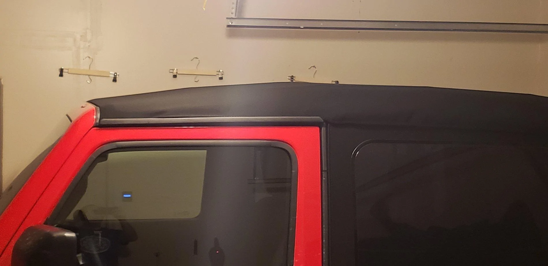 Jeep Wrangler JL 2 door soft top issues 20190406_114042