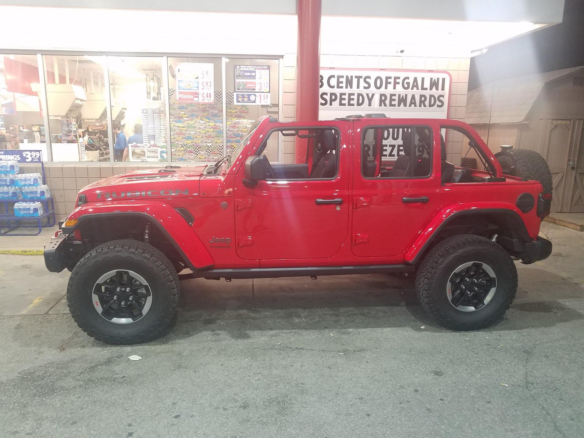 Jeep Wrangler JL Moab W/Mopar Lift RzljRiV