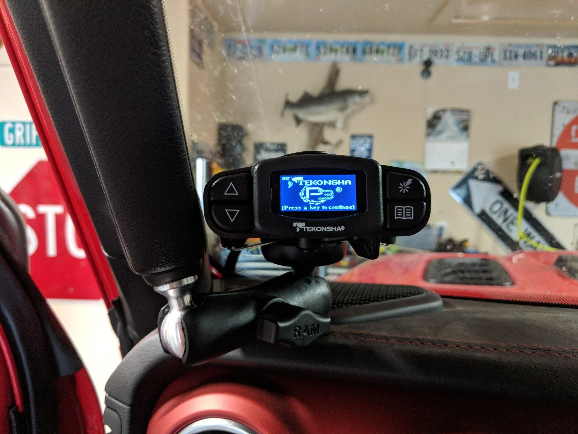 Jeep Wrangler JL DIY Trailer Brake Controller Install mvimg_20180714_150955-jpg