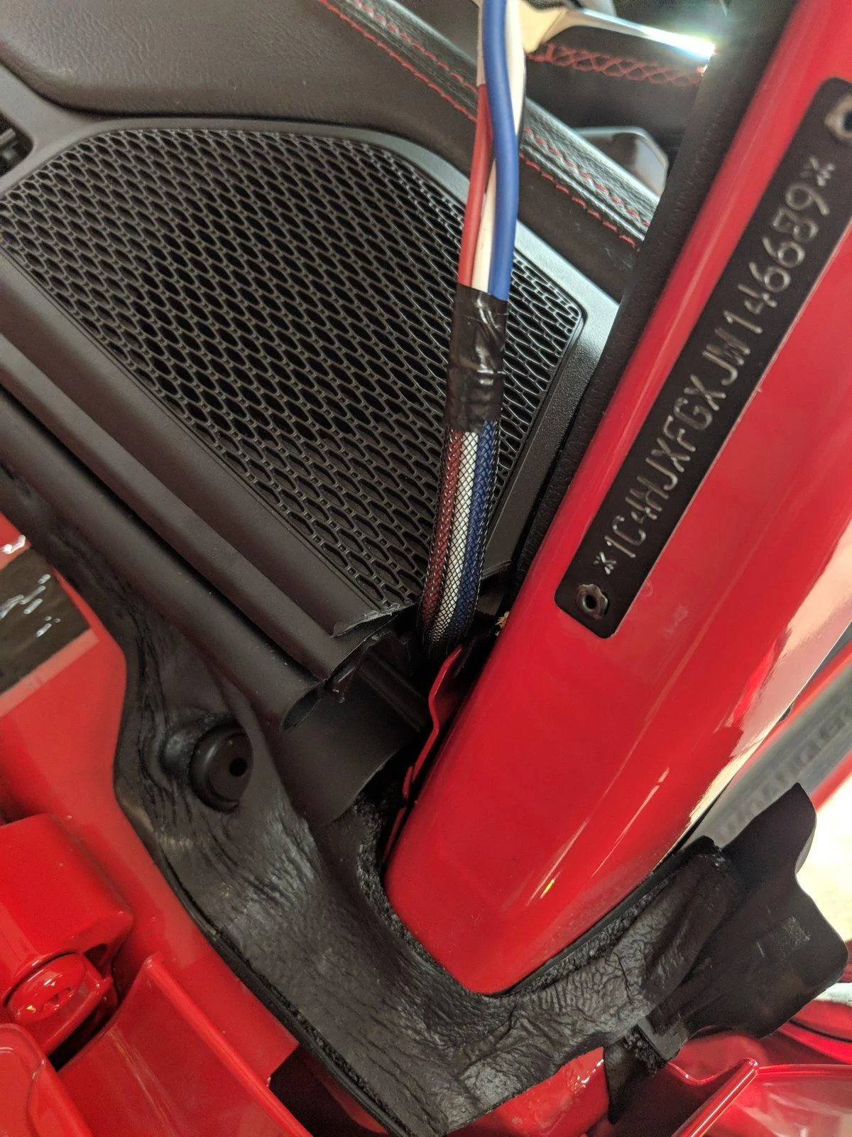 Jeep Wrangler JL DIY Trailer Brake Controller Install img_20180619_195421-jpg