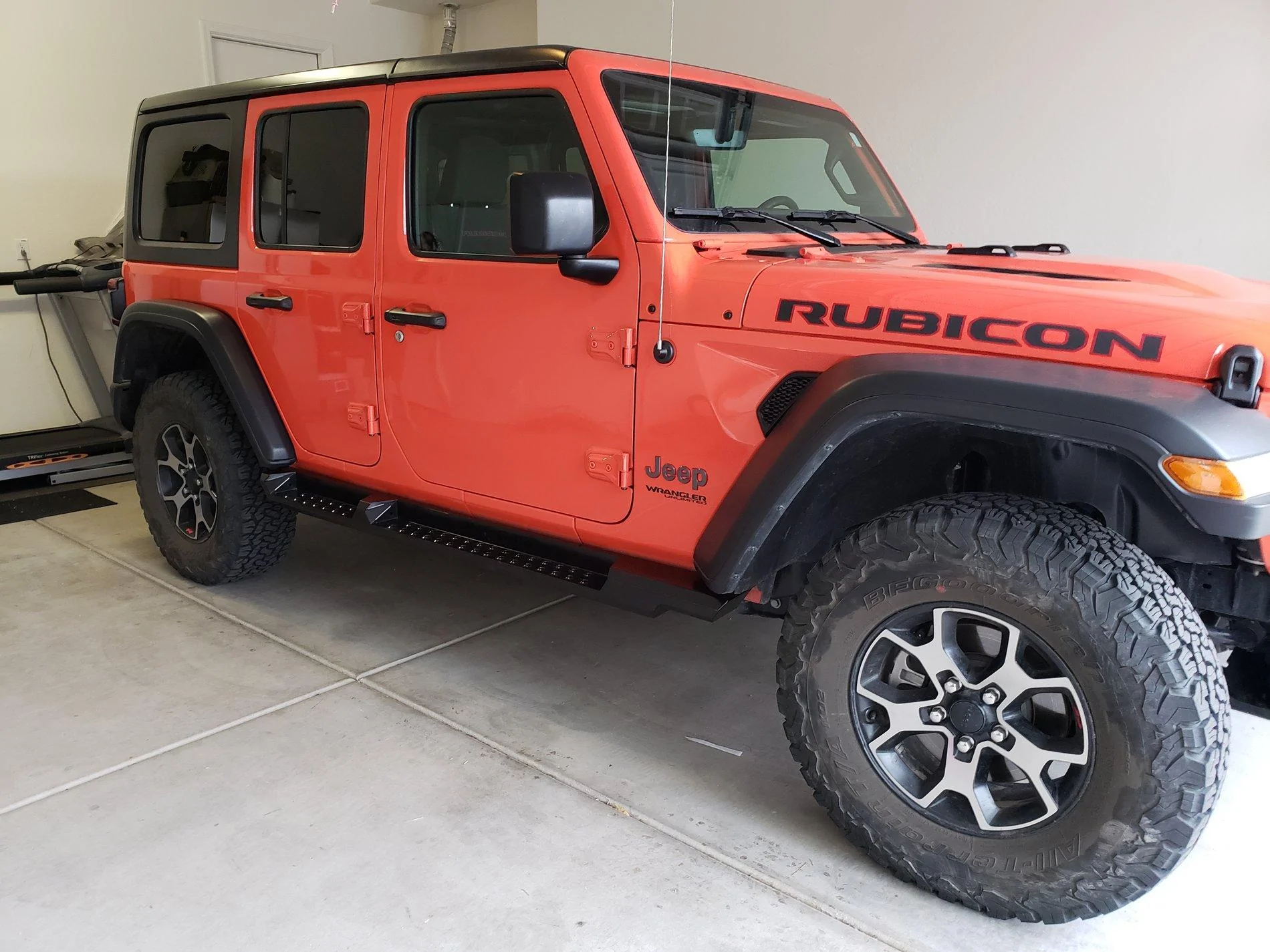 Jeep Wrangler JL Roam sidestep Rust 20190502_181807
