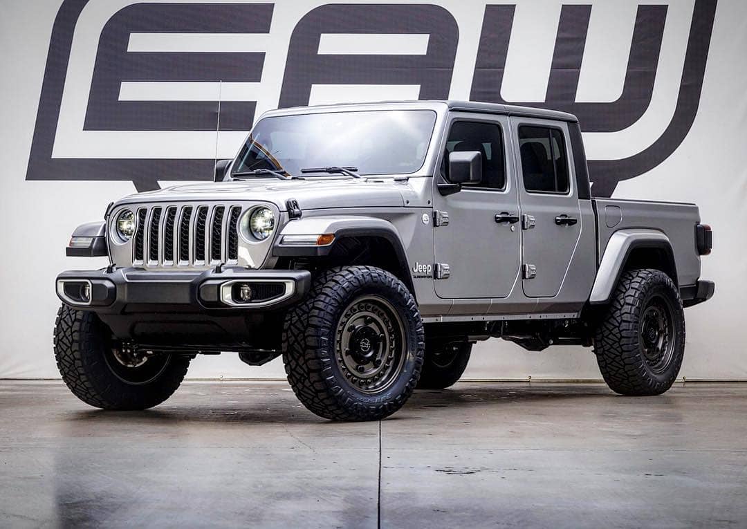 Jeep Wrangler JL Jeep humor waiting room ( ** NO POLITICS ** ) 59842352_2275717692517553_3740415459636281344_o