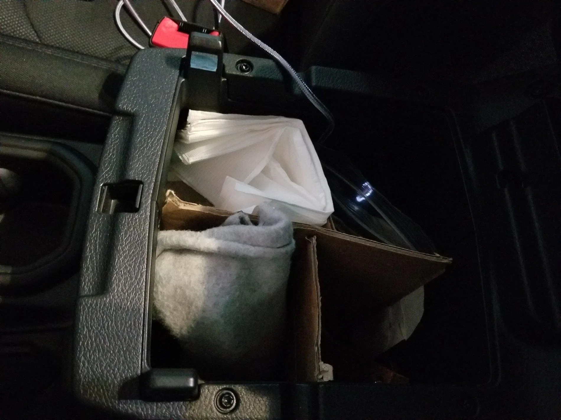 Jeep Wrangler JL Center console organizer 20190502_184903