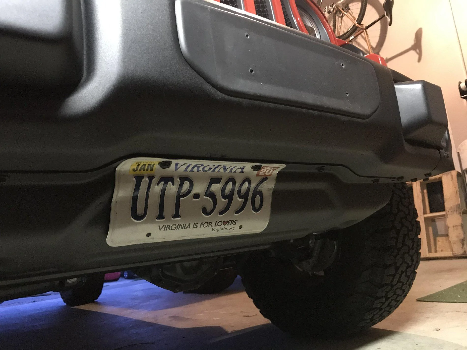 Jeep Wrangler JL Inconspicuous Front Plate D9449296-E0EF-43B5-9C2C-149A4B9D0A8B
