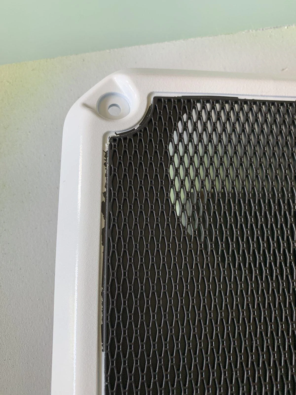 Jeep Wrangler JL DIY - Custom Painting Speaker Grills IMG_4674