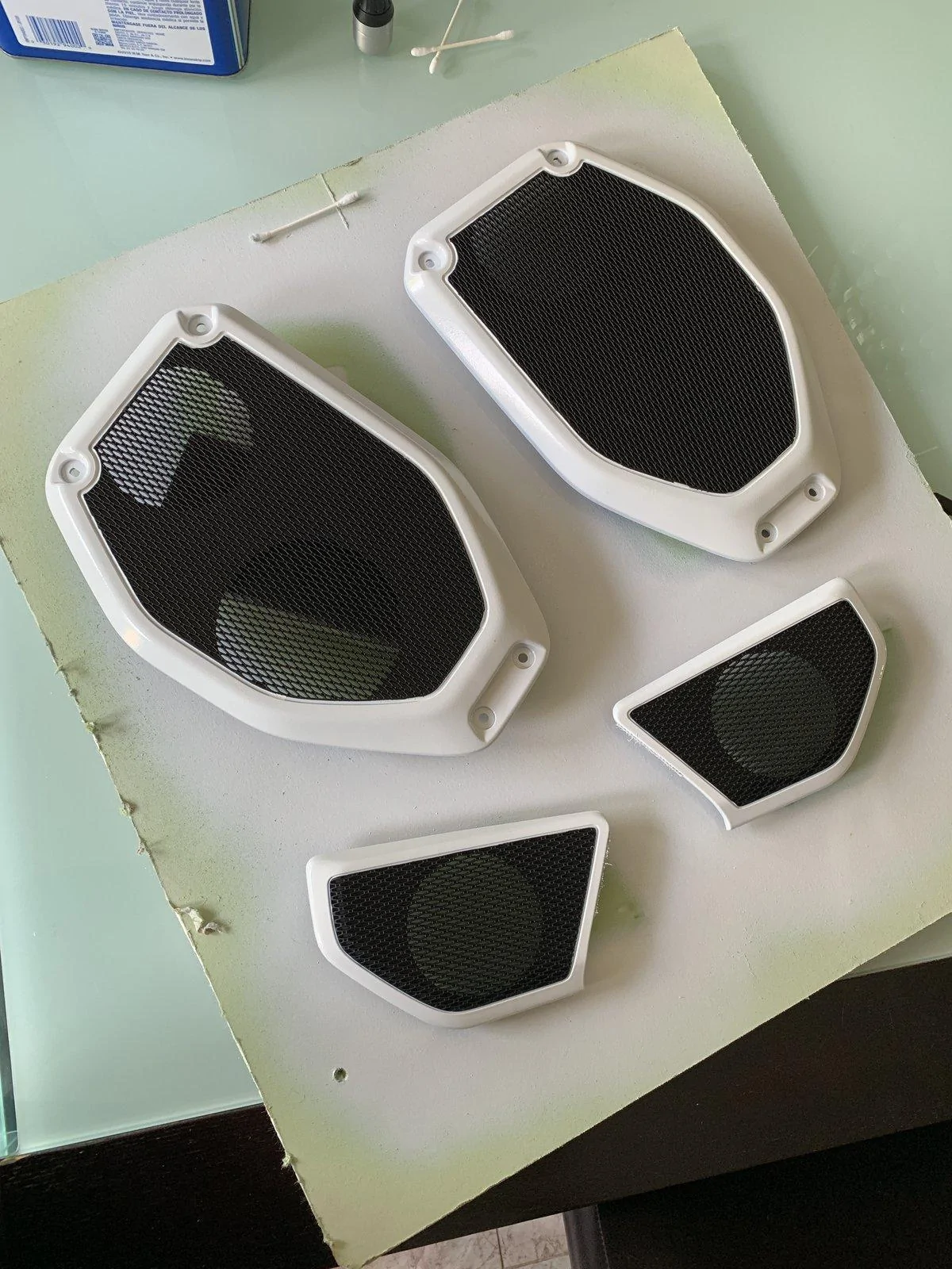 Jeep Wrangler JL DIY - Custom Painting Speaker Grills IMG_4676