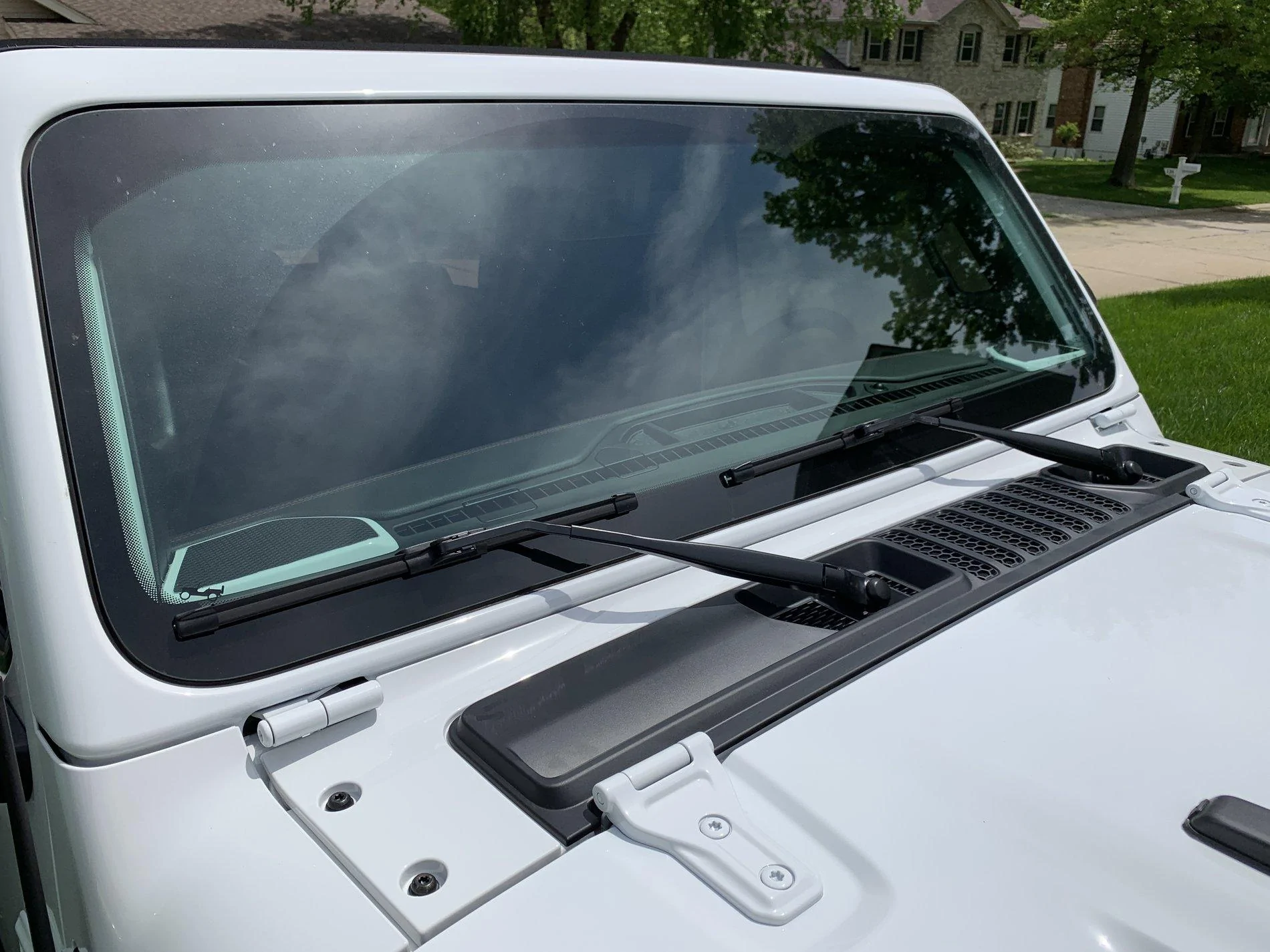Jeep Wrangler JL DIY - Custom Painting Speaker Grills IMG_4680