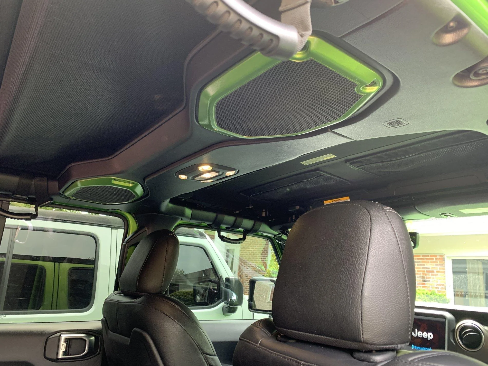 Jeep Wrangler JL DIY - Custom Painting Speaker Grills IMG_4681