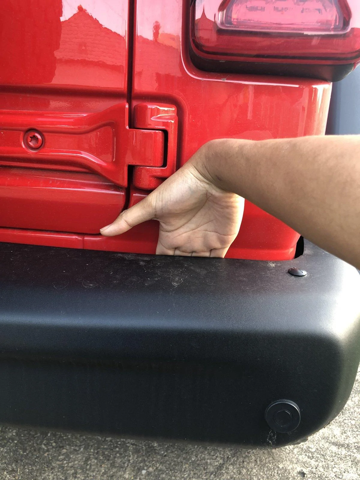 Jeep Wrangler JL Rainy 45-50 MPH collision last night IMG_1128