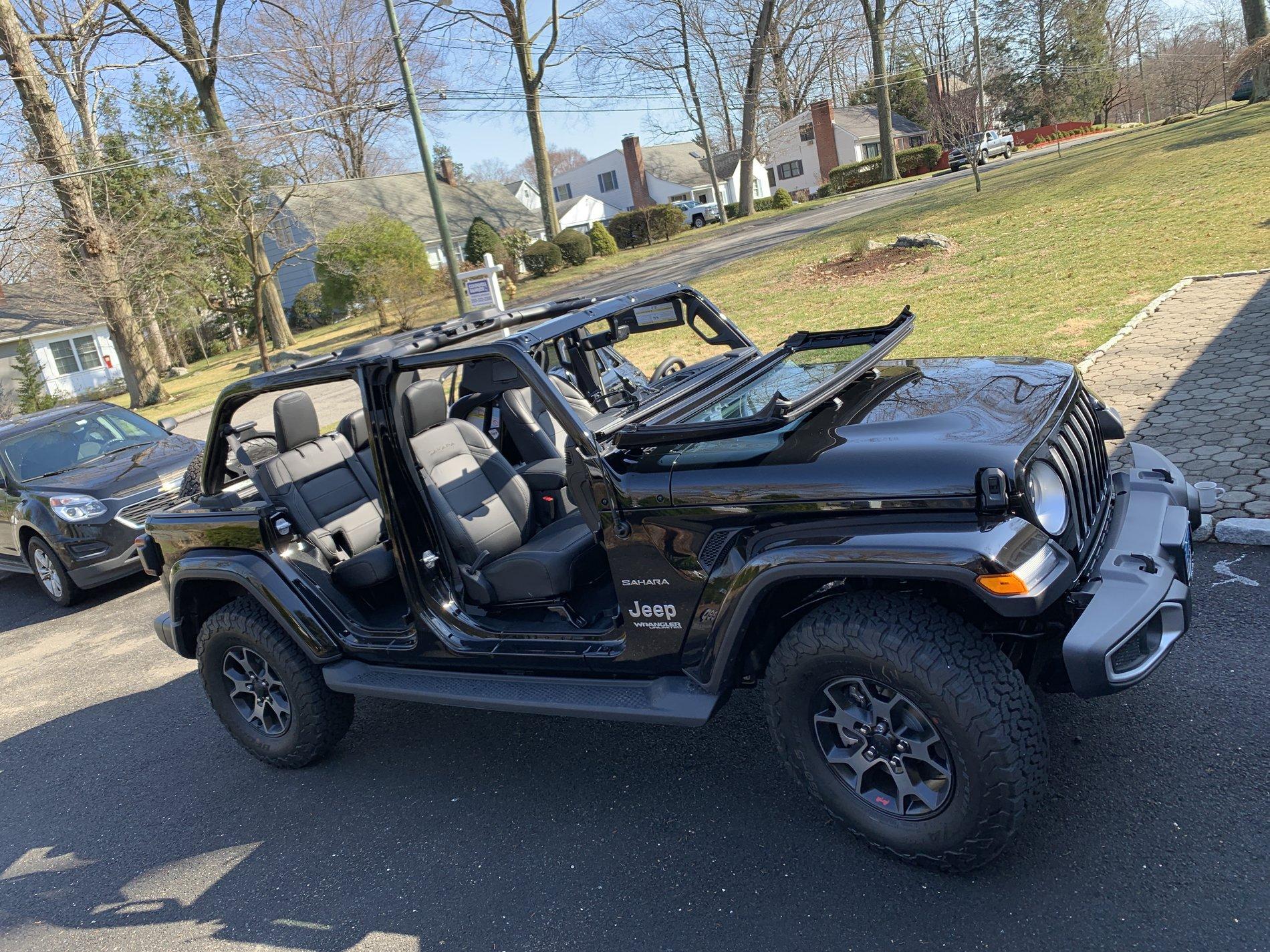 Jeep Wrangler JL Took the windshield down. (Pics) EE267B39-4B5E-463B-8766-EB154D6545E2