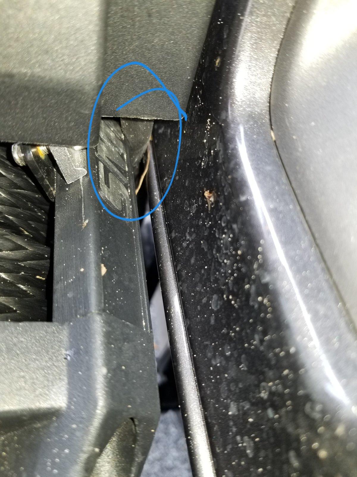 Jeep Wrangler JL smittybilt control box mounting question 20190507_100809