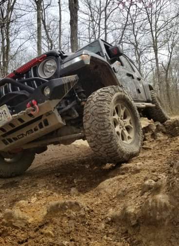 Jeep Wrangler JL Sway Bar Quick Disconnect Recommendations? received_310421452972143