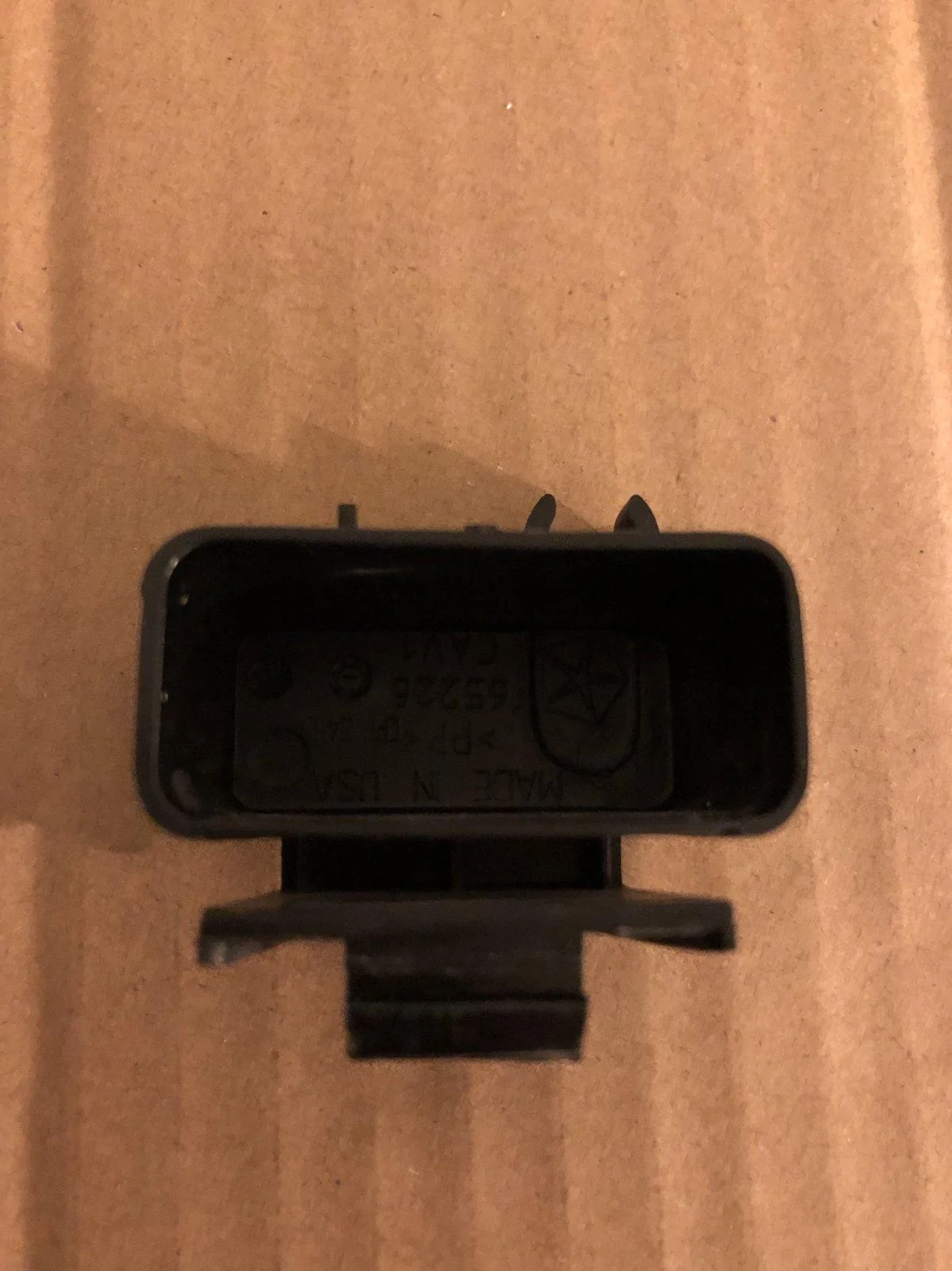 Jeep Wrangler JL Missing Wrangler items; hardtop dummy connector C9DCD4E6-4303-427A-BDE9-90B21A614C64