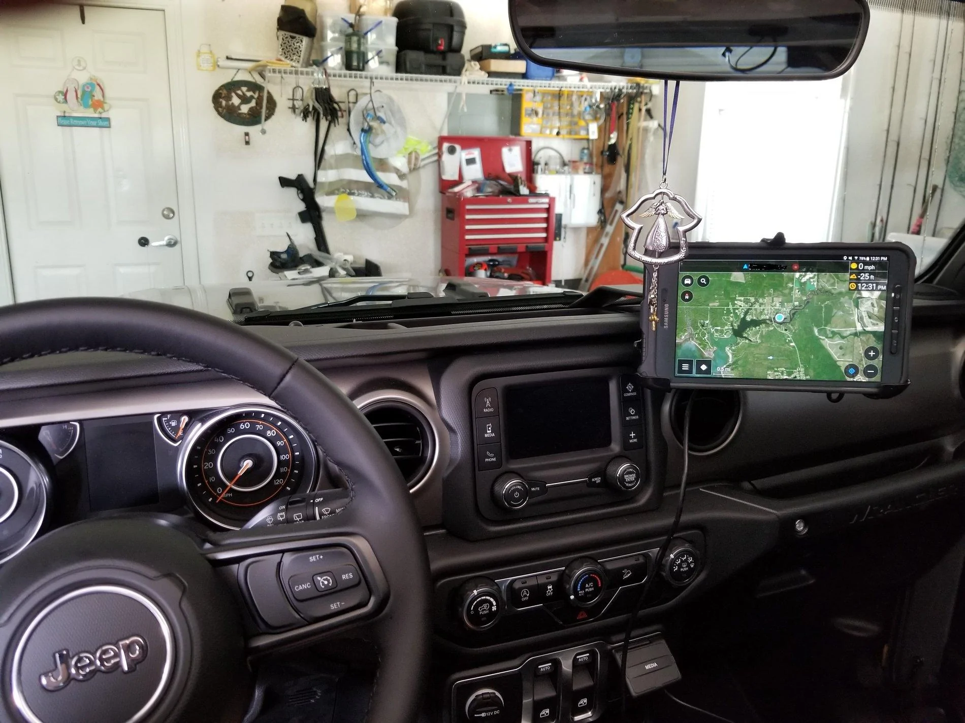 Jeep Wrangler JL Another JL - Specific Phone Mount Option 20190413_123152