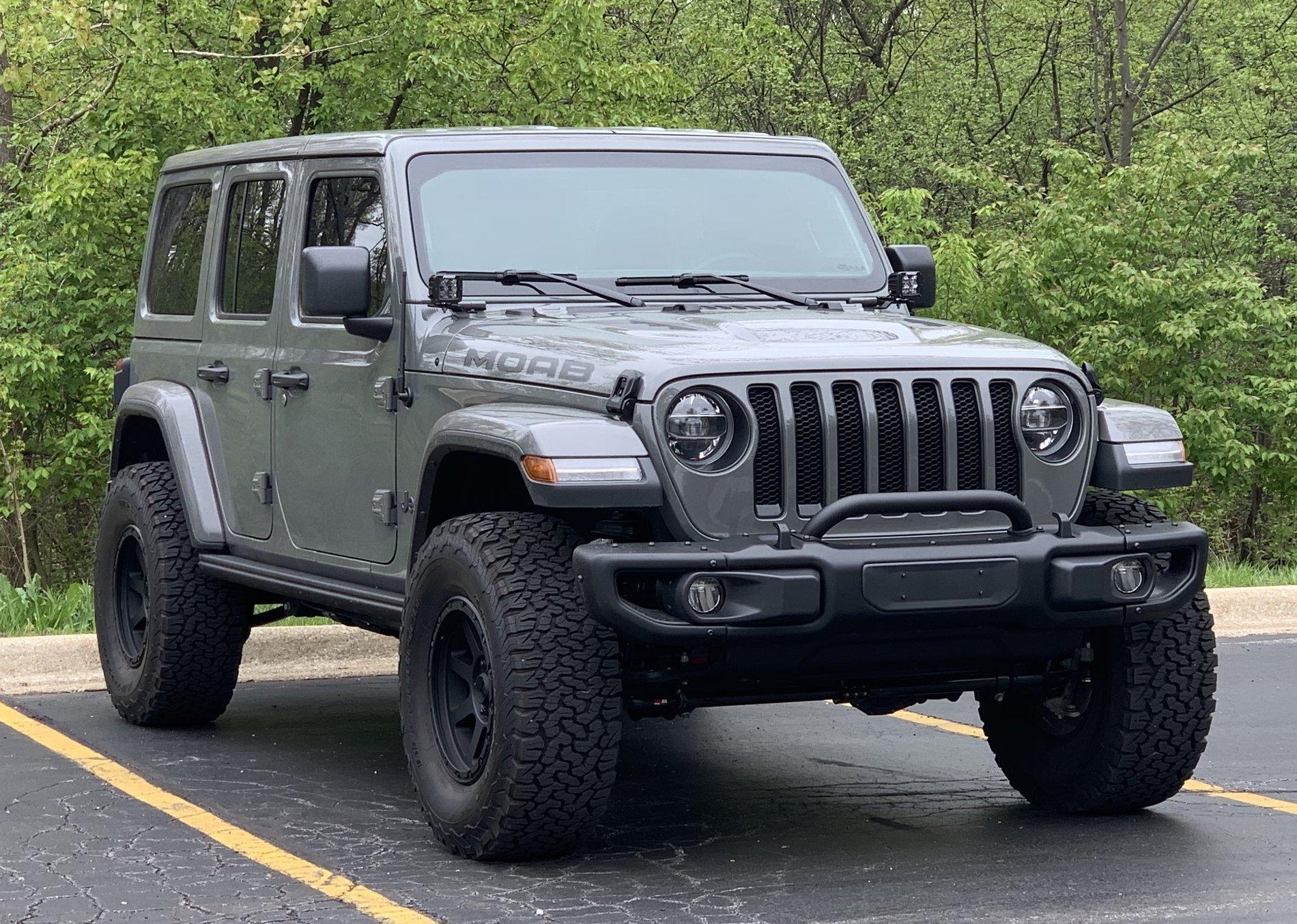 Jeep Wrangler JL Stinger Rock Build - Sting Gray MOAB B8045ED6-8331-424E-9396-42E3A3C55992