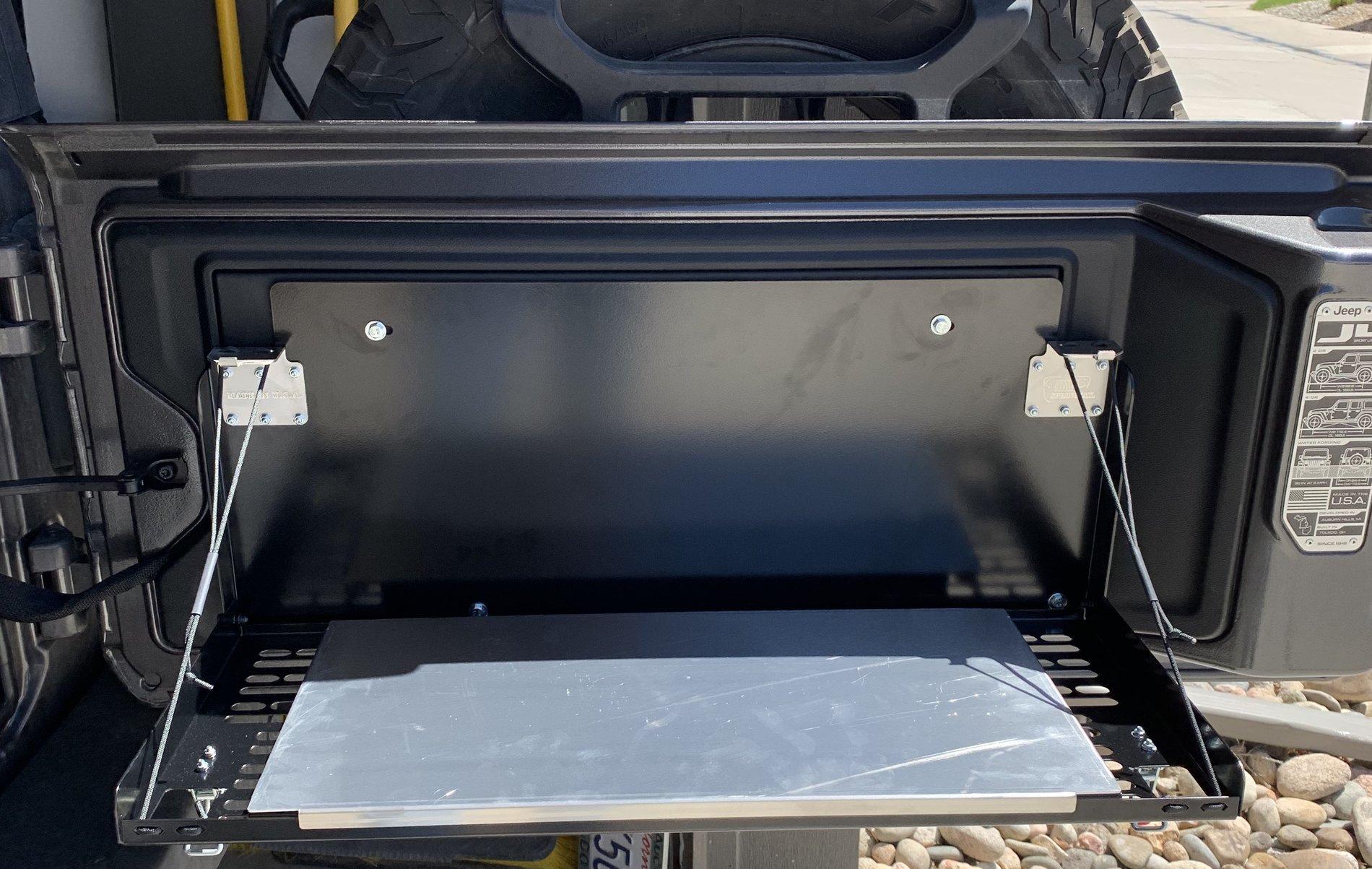 Jeep Wrangler JL Sunday project: tailgate table. 17D9CCDD-FFAD-488F-BA5F-05472788AD2E