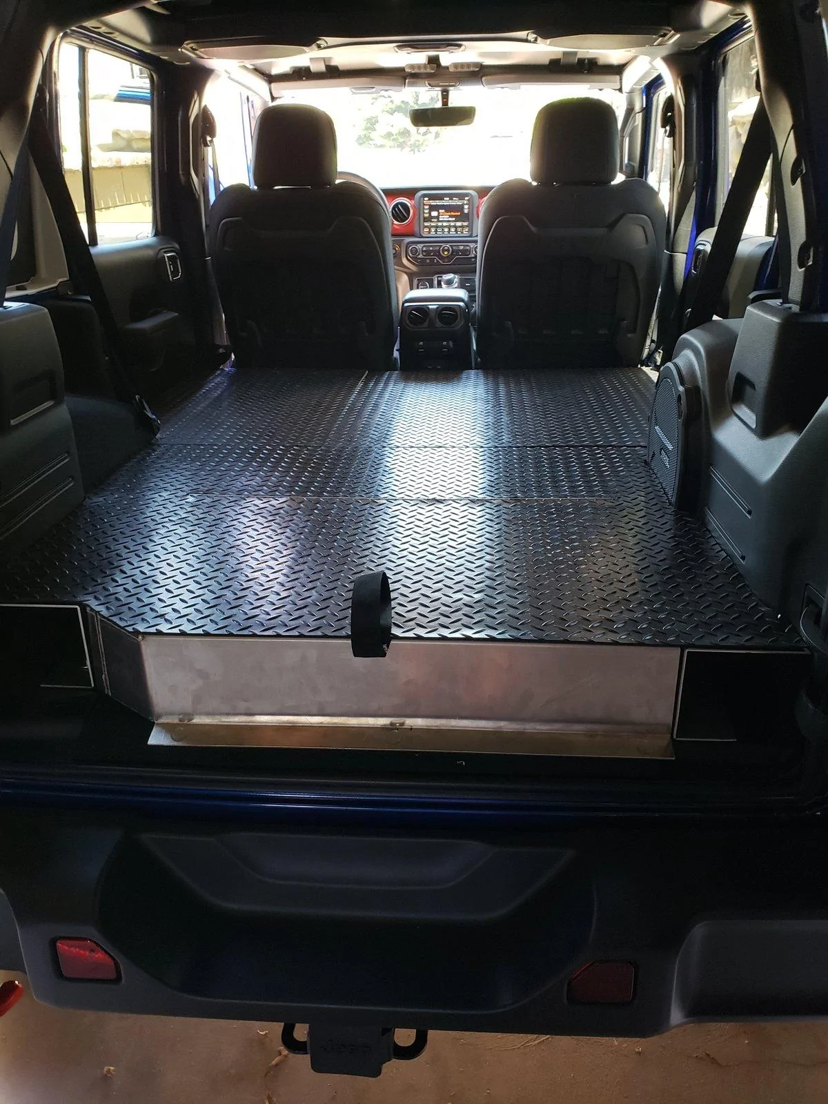 Jeep Wrangler JL Made a Tonneau cover 20180612_134642