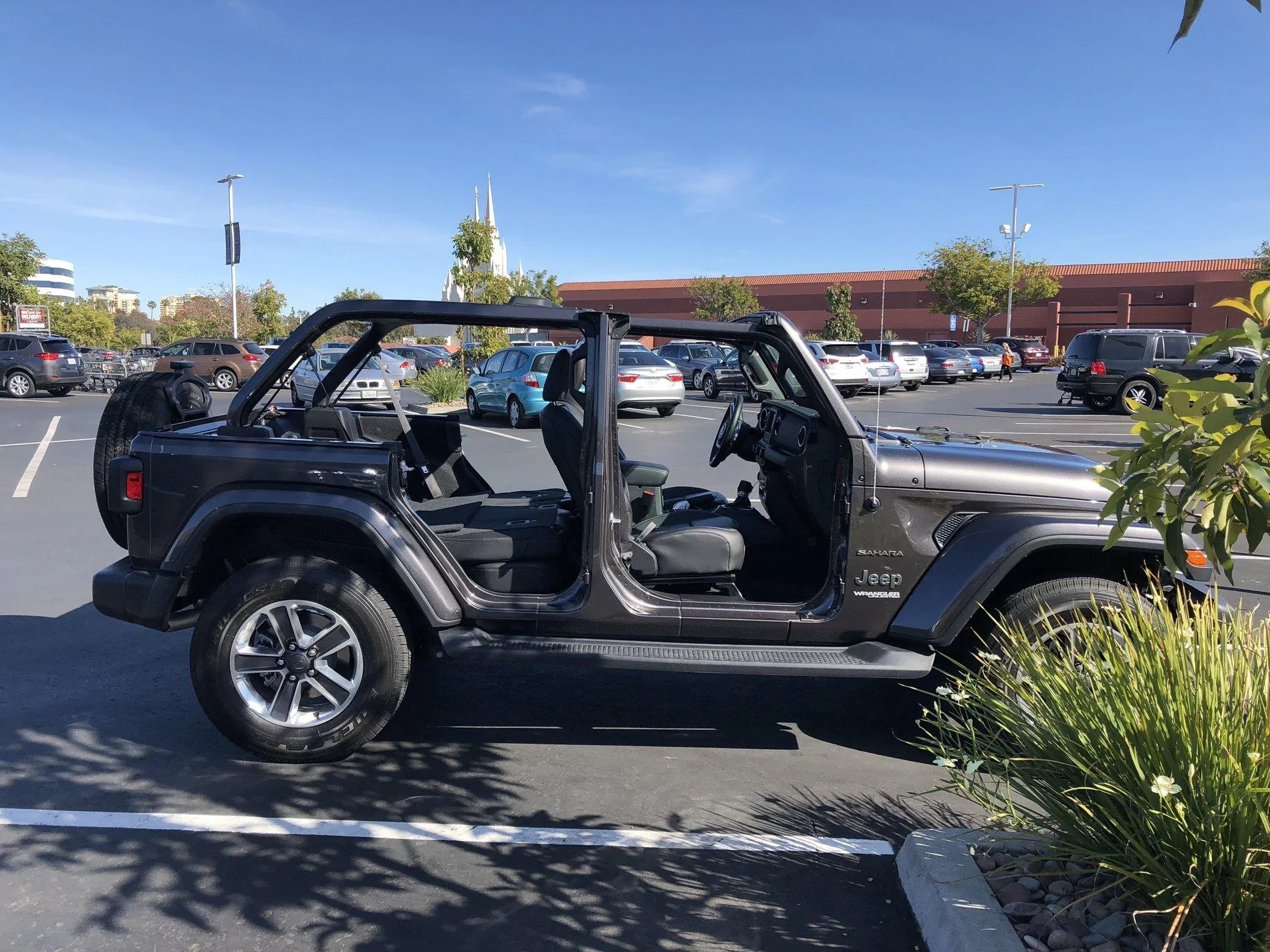 Jeep Wrangler JL When you are desperate for topless: DE9AF137-392D-4B7C-B17D-8E8935348E06