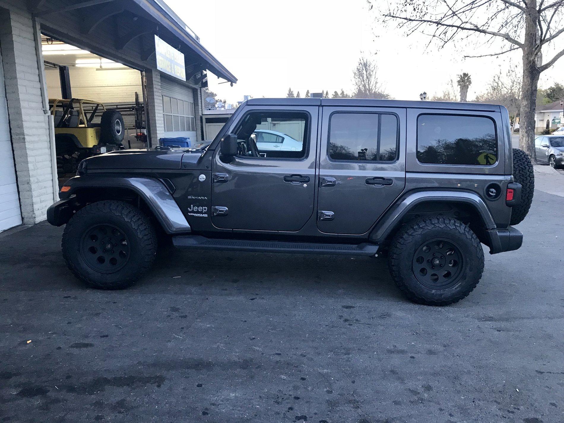 Jeep Wrangler JL Sahara AEV 17" Wheels with Nitto Ridge Grappler 285/70-17? 44769E0F-A225-4A4C-999C-E5E6997DA9C9