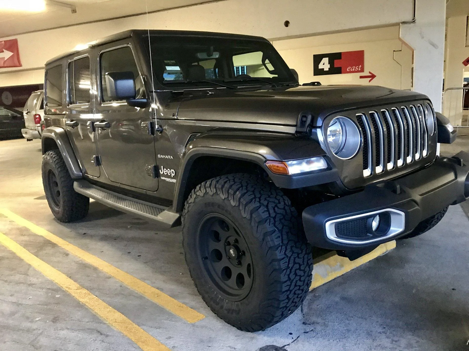 Jeep Wrangler JL Sahara AEV 17" Wheels with Nitto Ridge Grappler 285/70-17? B7463407-C4C0-43EA-A9EC-CD0AE9C77E8F