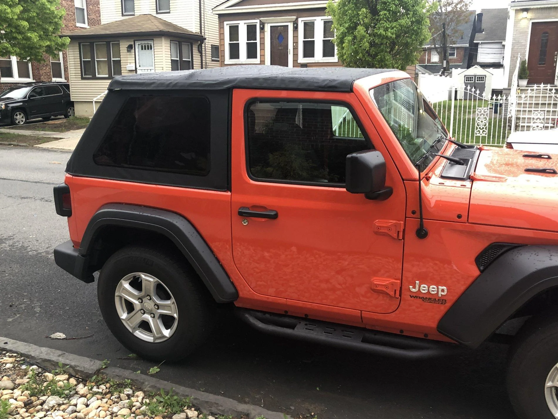 Jeep Wrangler JL JL Trektop 7555F256-84AC-494B-A8C7-36F526A7F97D