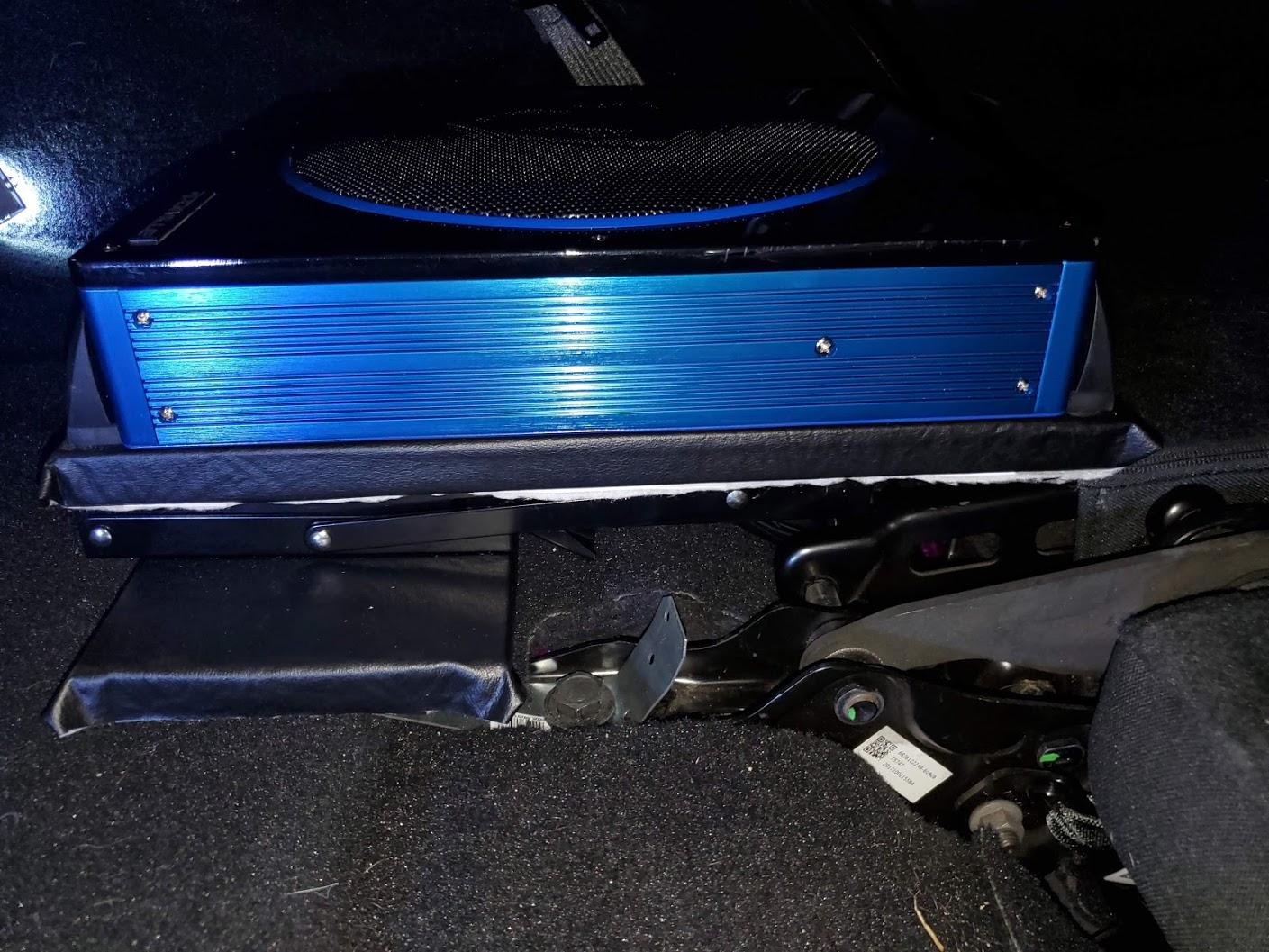 Jeep Wrangler JL Help! Ideas for more bass? lKgARUXElF0ZUQ6wHYMfojTKSAwpxQO_qoiL81HHO3Z-q1hdNhuRsNckGi2fv2m5qyJ1FFl9e5OwPOOkO=w1410-h1057-no