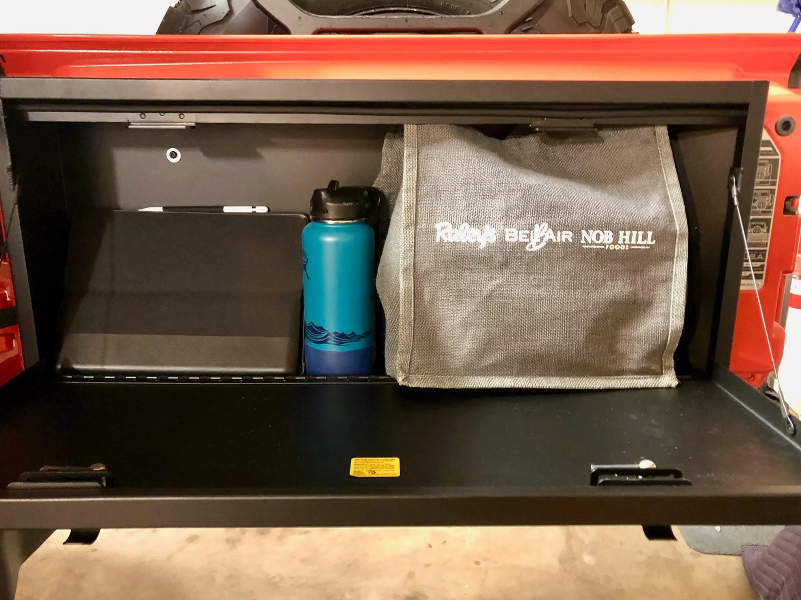 Jeep Wrangler JL Tuffy tailgate lockbox anyone installed on yet? IMG_6194-X3