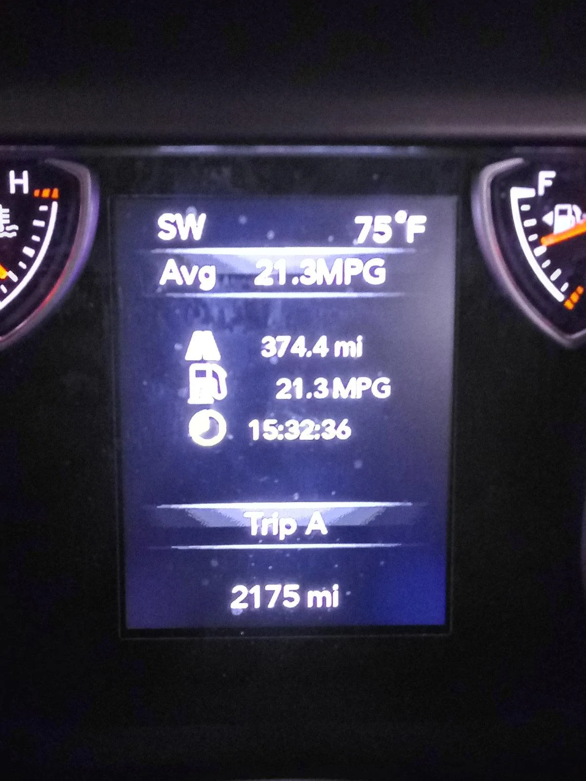 Jeep Wrangler JL Fuel mileage 20190519_124149_HDR