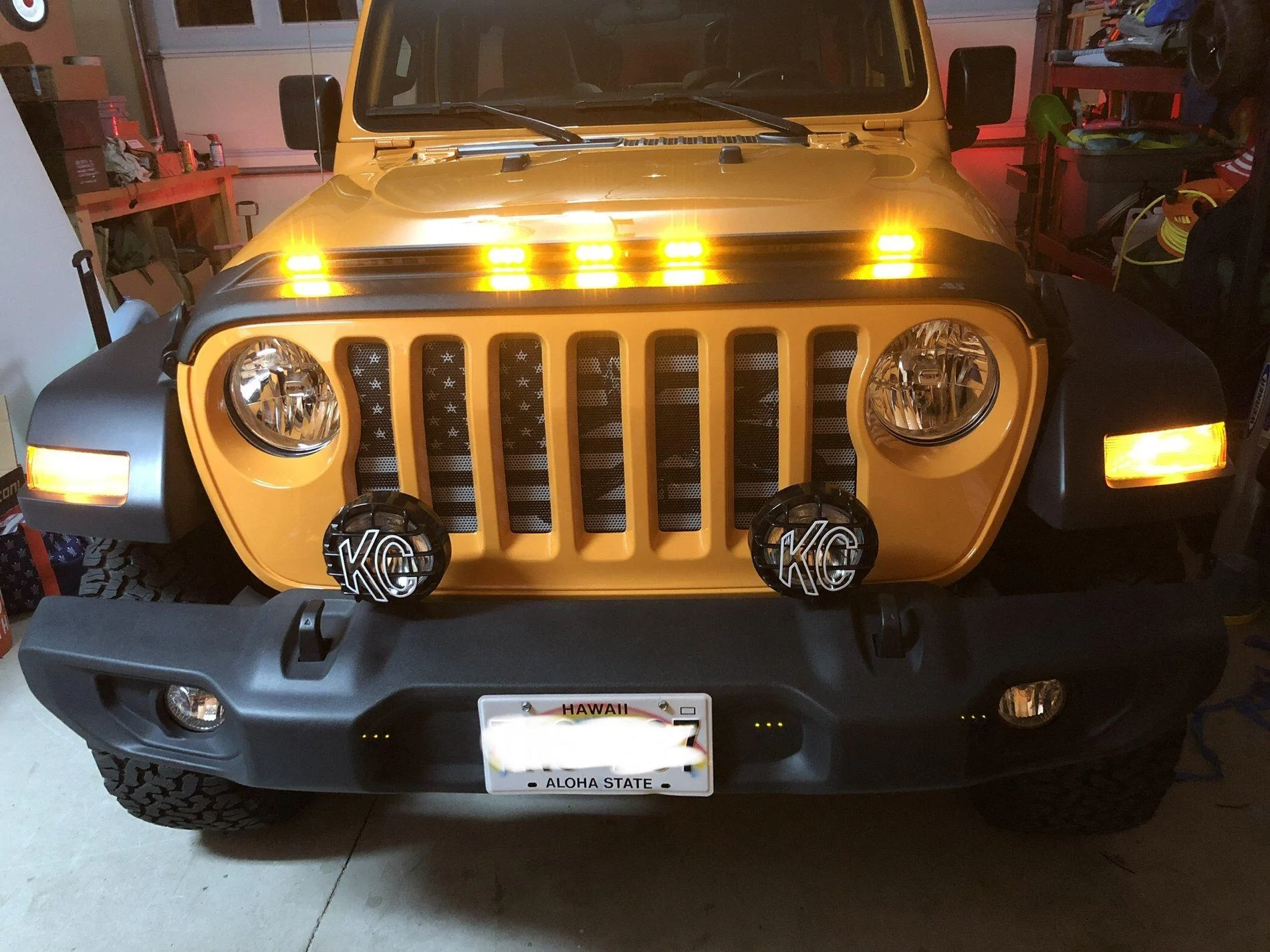 Jeep Wrangler JL Aeroskin lightshield install 9D4D7276-9BD3-4B66-BE45-3BEB5ACBDFA0
