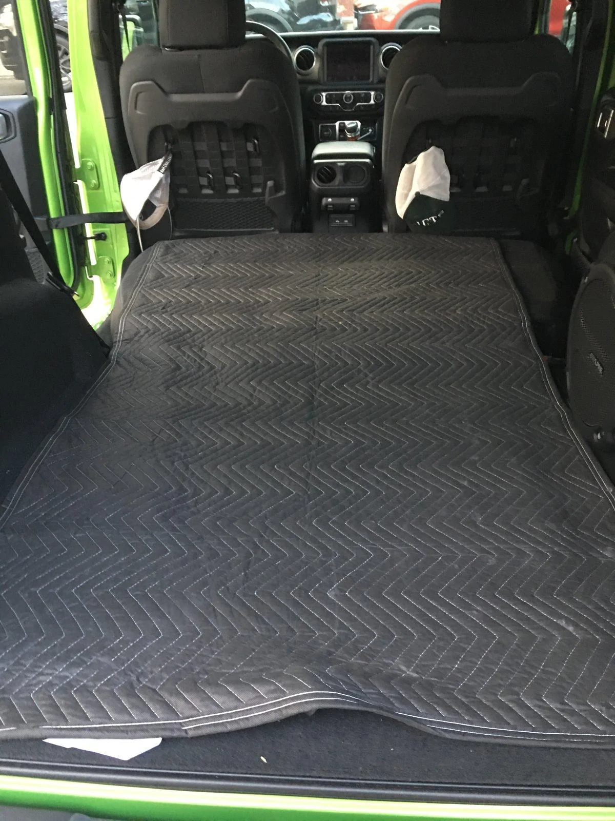 Jeep Wrangler JL Cargo Mat under $5 DCEE2582-3274-427C-9ED2-D966284947FB