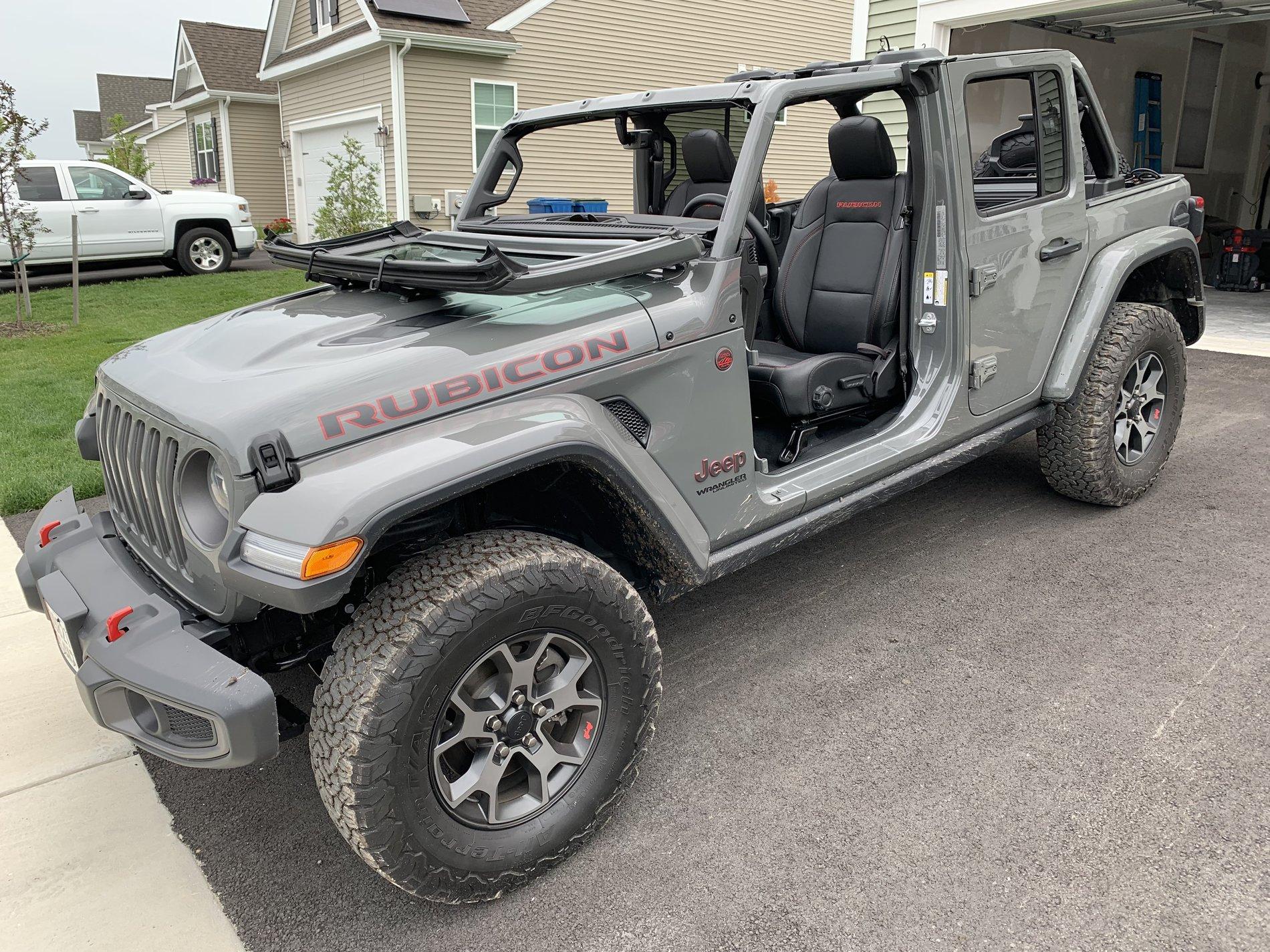 Jeep Wrangler JL Took the windshield down. (Pics) F6151FB8-273C-475F-972E-FCE19C27D5BA