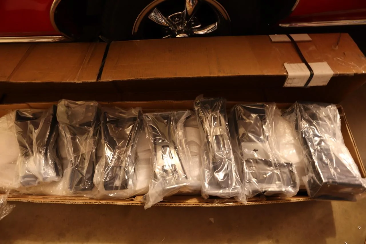 Jeep Wrangler JL Ordered 4 Door ROAM sent 2 door sliders IMG_0615-X2