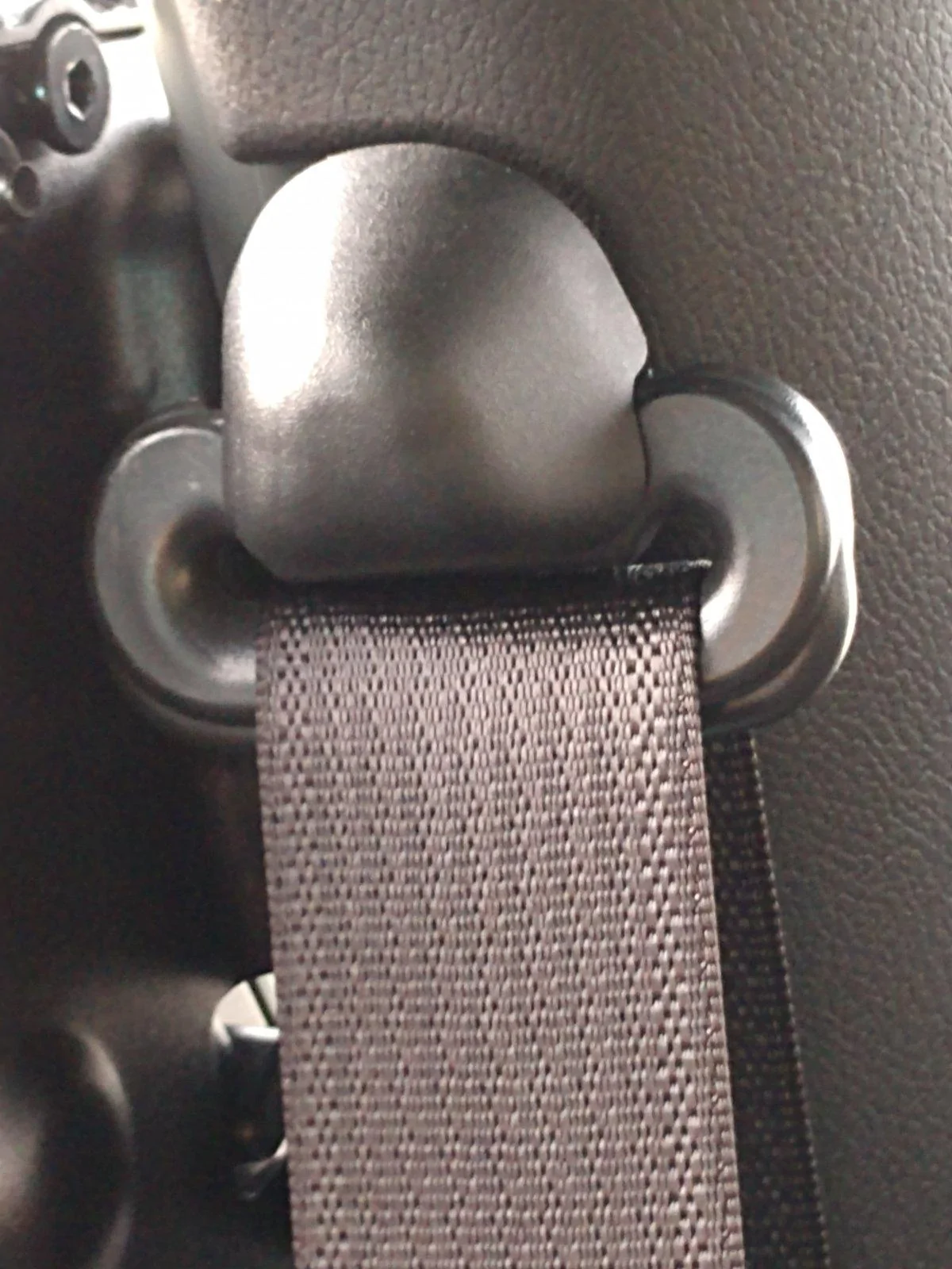 Jeep Wrangler JL Question:  Plastic pieces found under back seat IMG_20190522_074153199