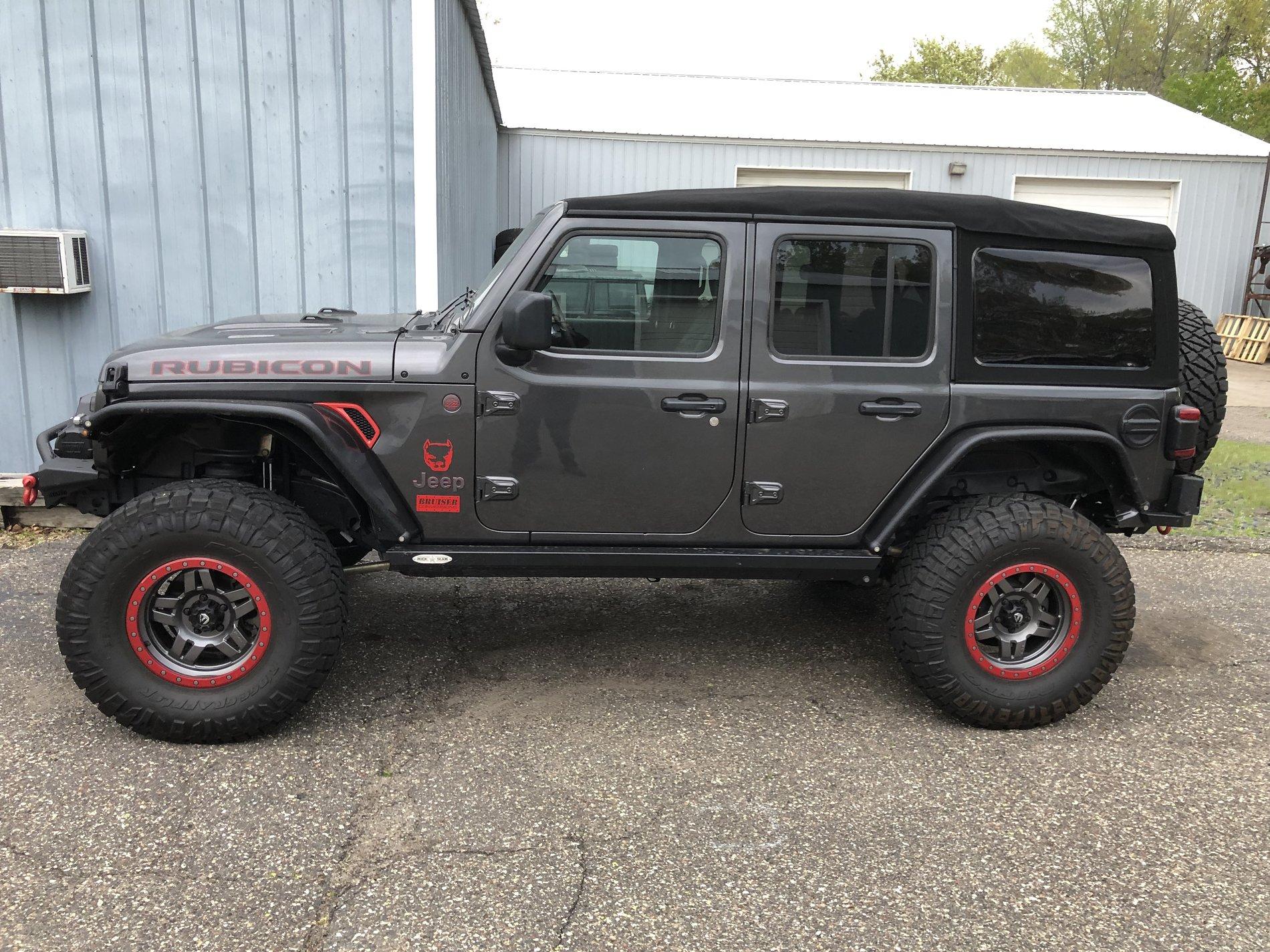 Jeep Wrangler JL What bumper is this? C00EF109-CAF3-4BBD-BF63-6DB9C30AF588