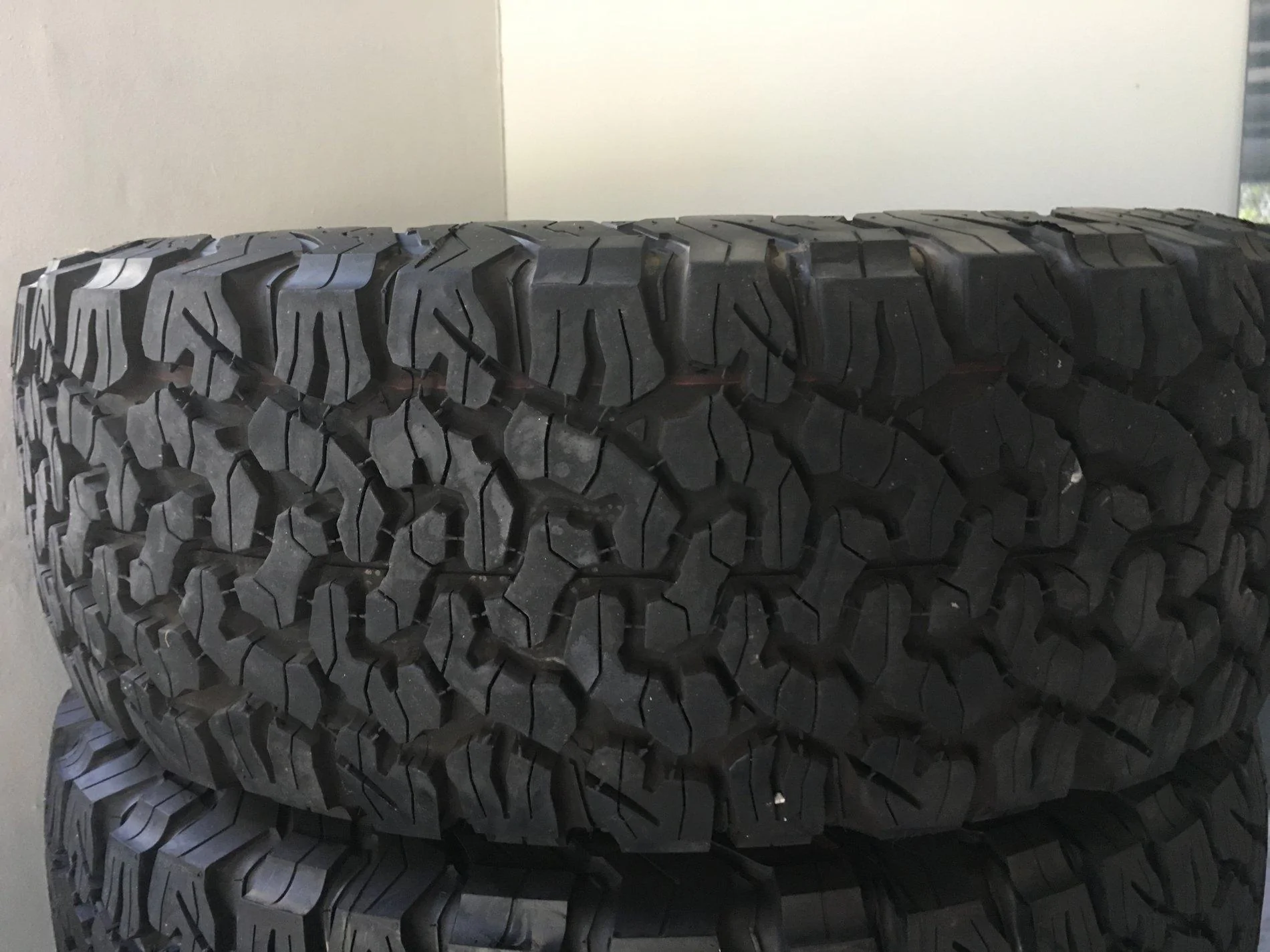 Jeep Wrangler JL Rubicon take-off Tires Only 07001CD0-E76A-4EFF-9481-C16048C076AD