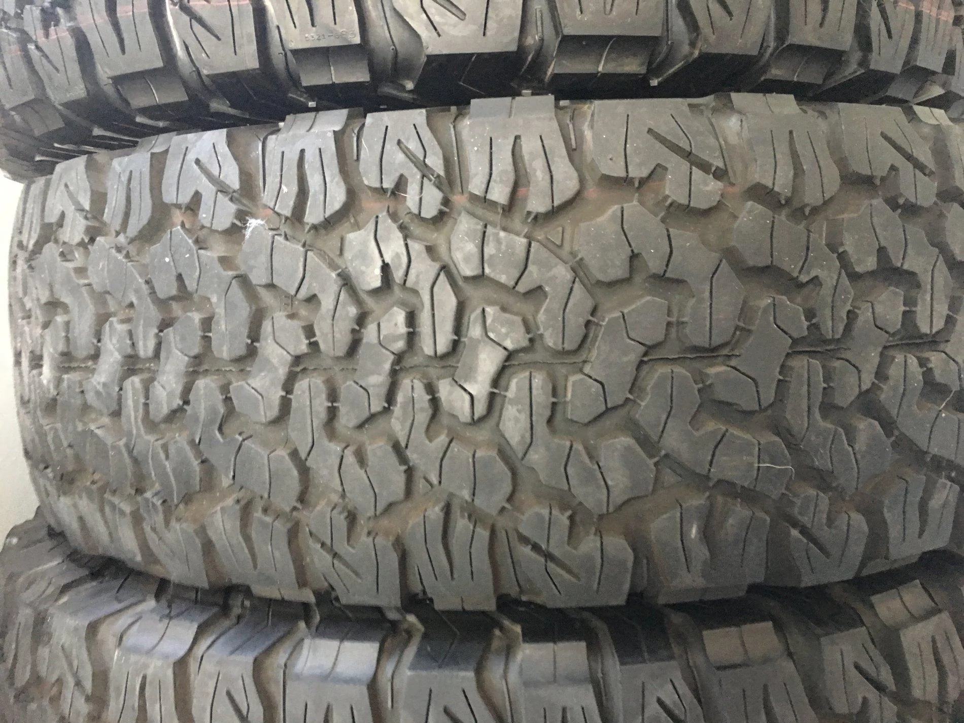 Jeep Wrangler JL Rubicon take-off Tires Only C96F6CFD-3820-45ED-B7A0-7F534945264D