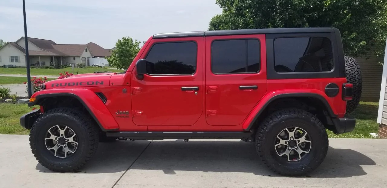 Jeep Wrangler JL First time Jeep owner 35s 1 week old