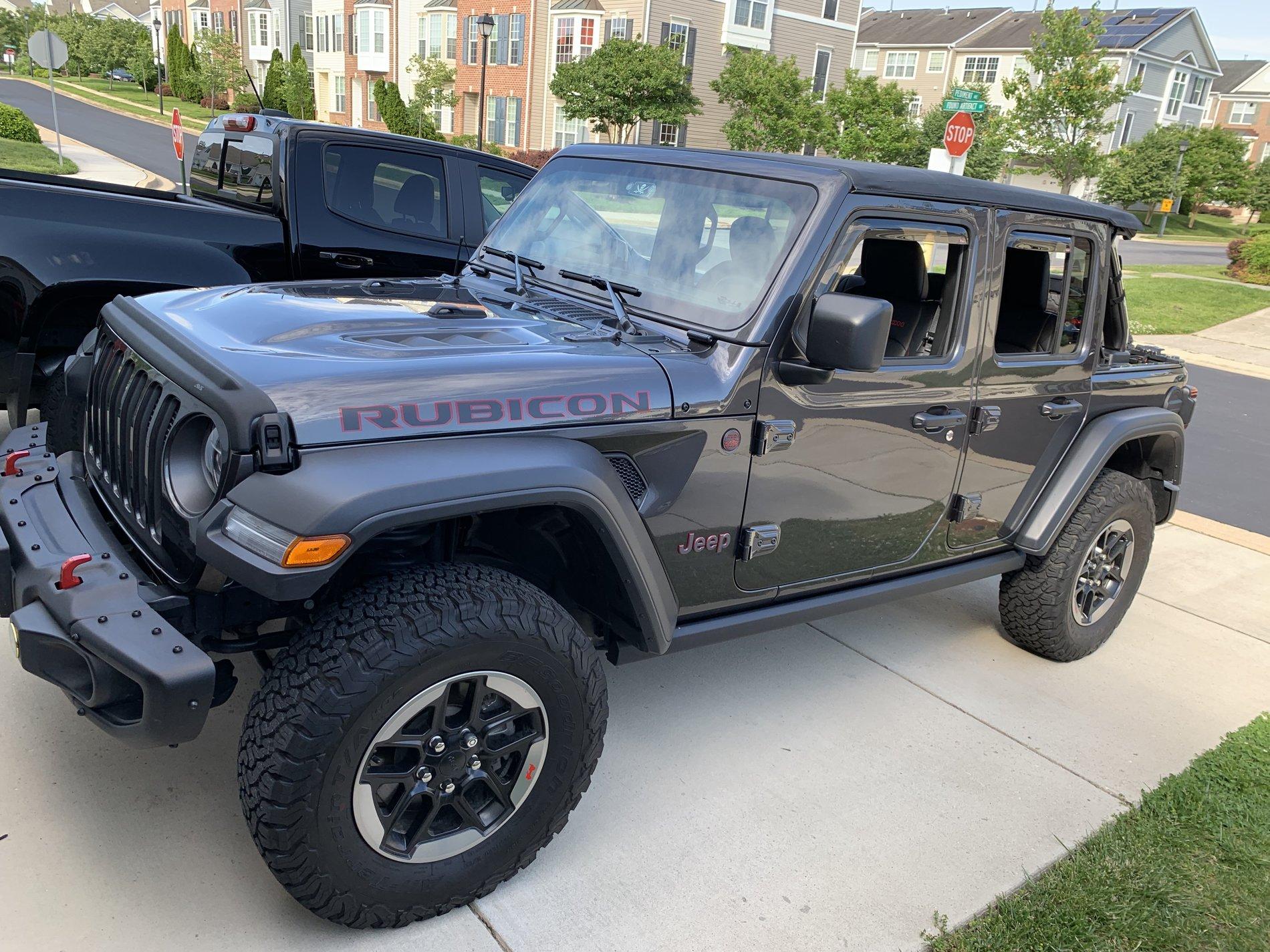 Jeep Wrangler JL JL Trektop EC694B27-3C03-4988-B156-D29677277A4E