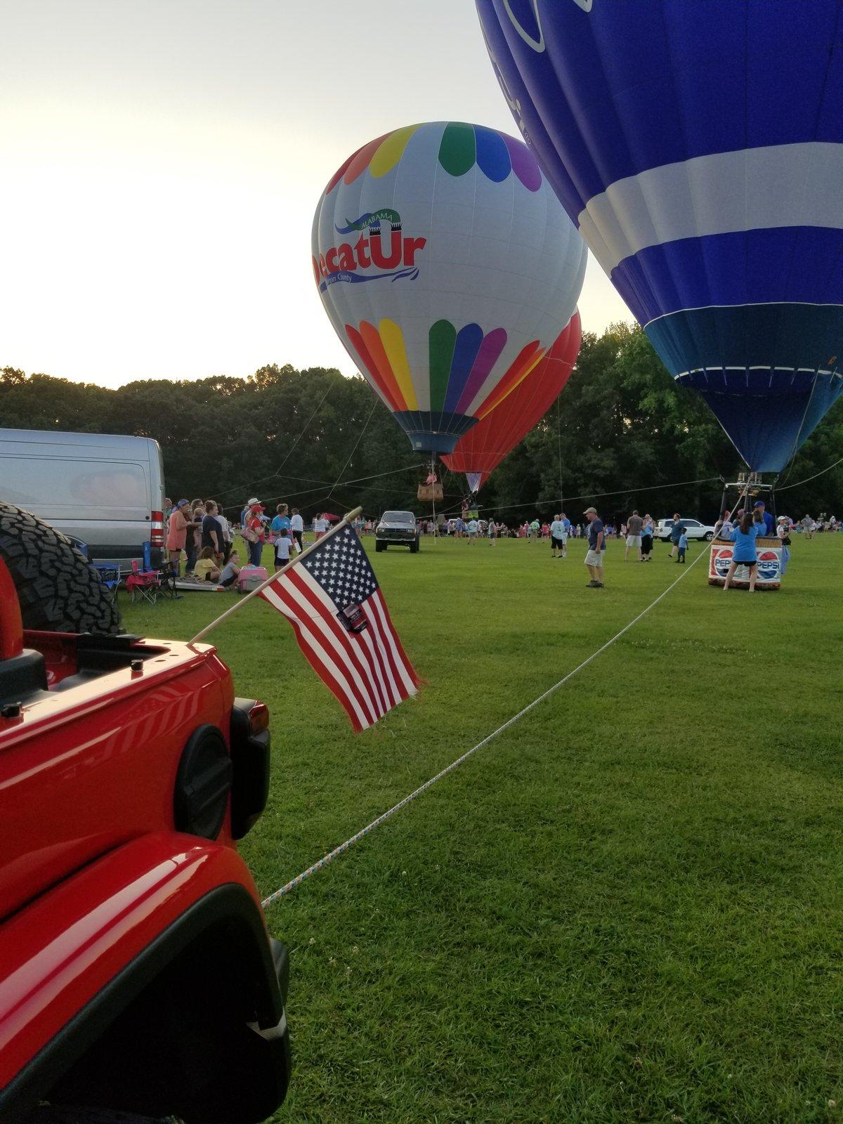 Jeep Wrangler JL Memorial Day Jeeps - Flags!! 20190525_192410