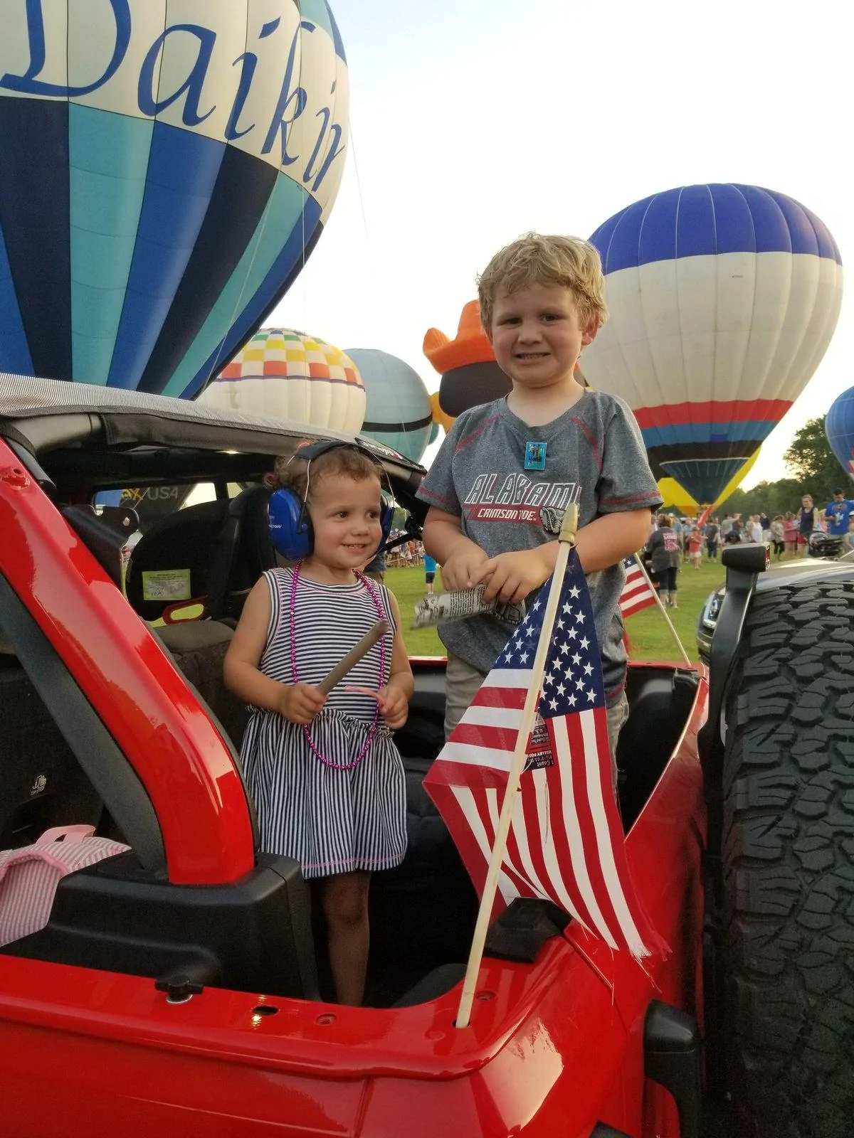 Jeep Wrangler JL Memorial Day Jeeps - Flags!! 20190525_192946