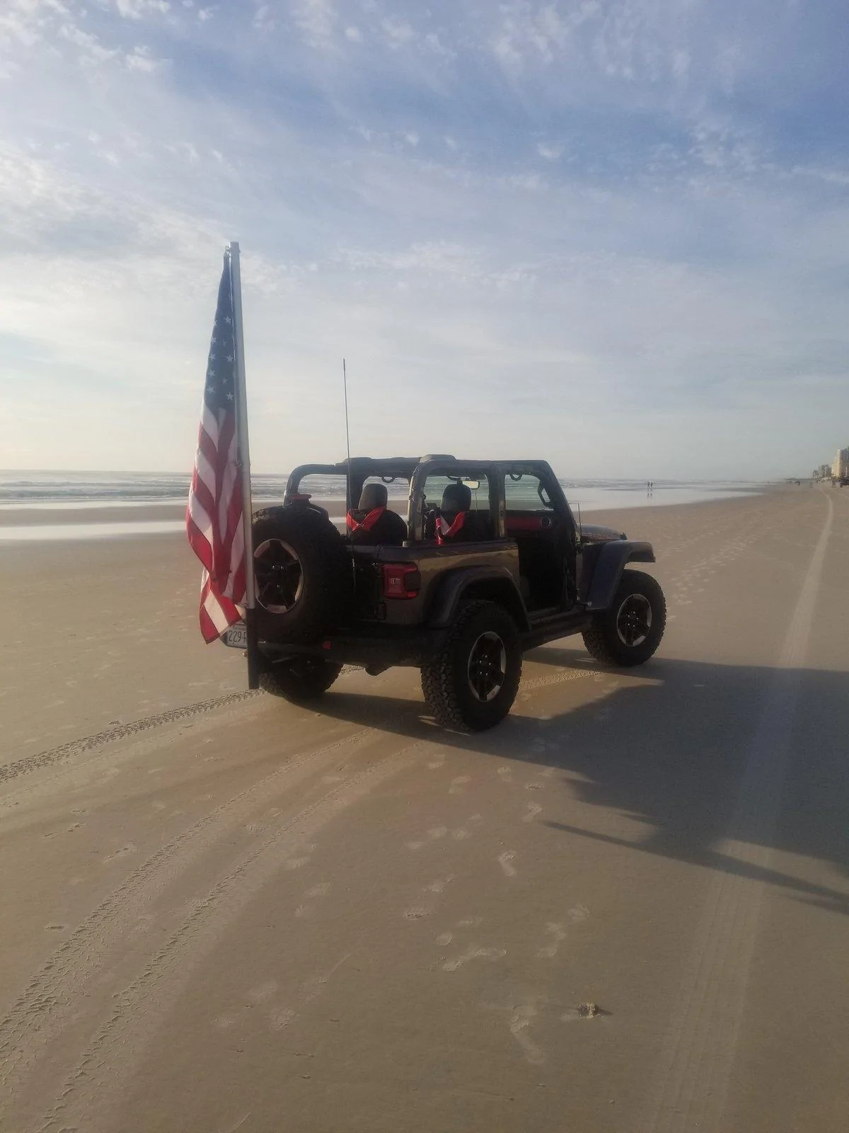 Jeep Wrangler JL Memorial Day Jeeps - Flags!! 20190425_073313