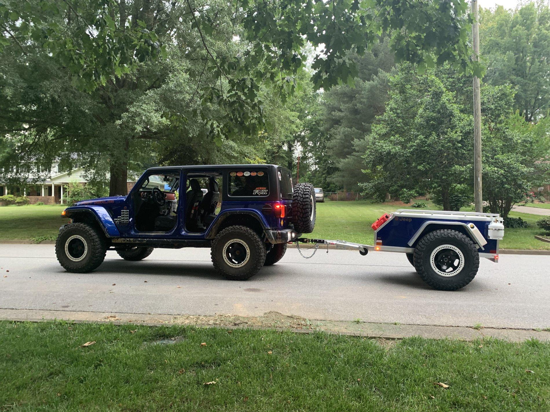 Jeep Wrangler JL Aluma AE46 on 37's 29BB3E1C-5F0B-4805-93AC-864315D696E4