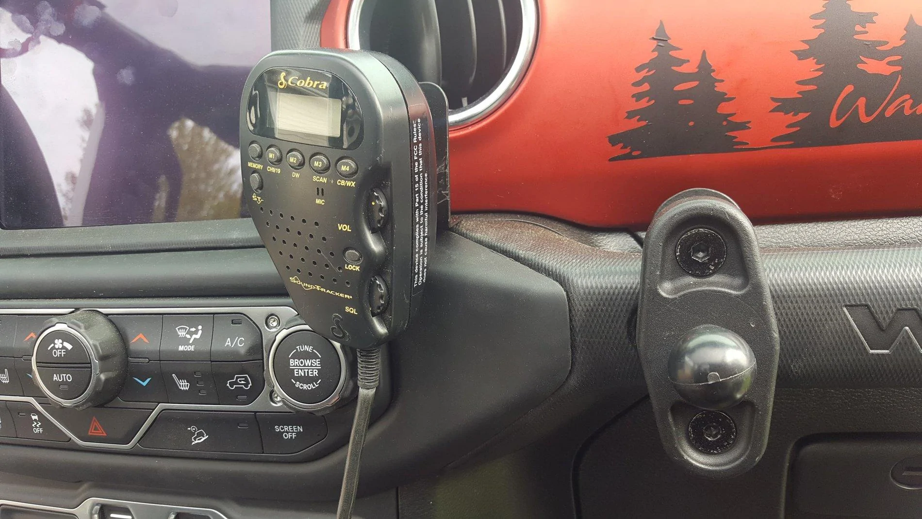 Jeep Wrangler JL CB Radio Locations and Installs  --  Post your Pictures 20190515_103120