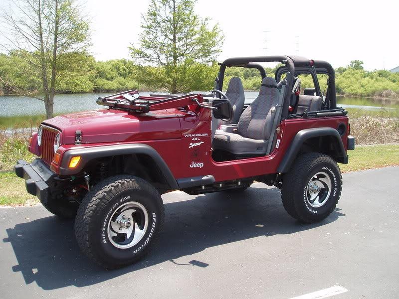 Jeep Wrangler JL Does anyone actually fold the windscreen down?  I don't get it... 21544083-9E57-4A50-8BF3-4B2C1DE698B0