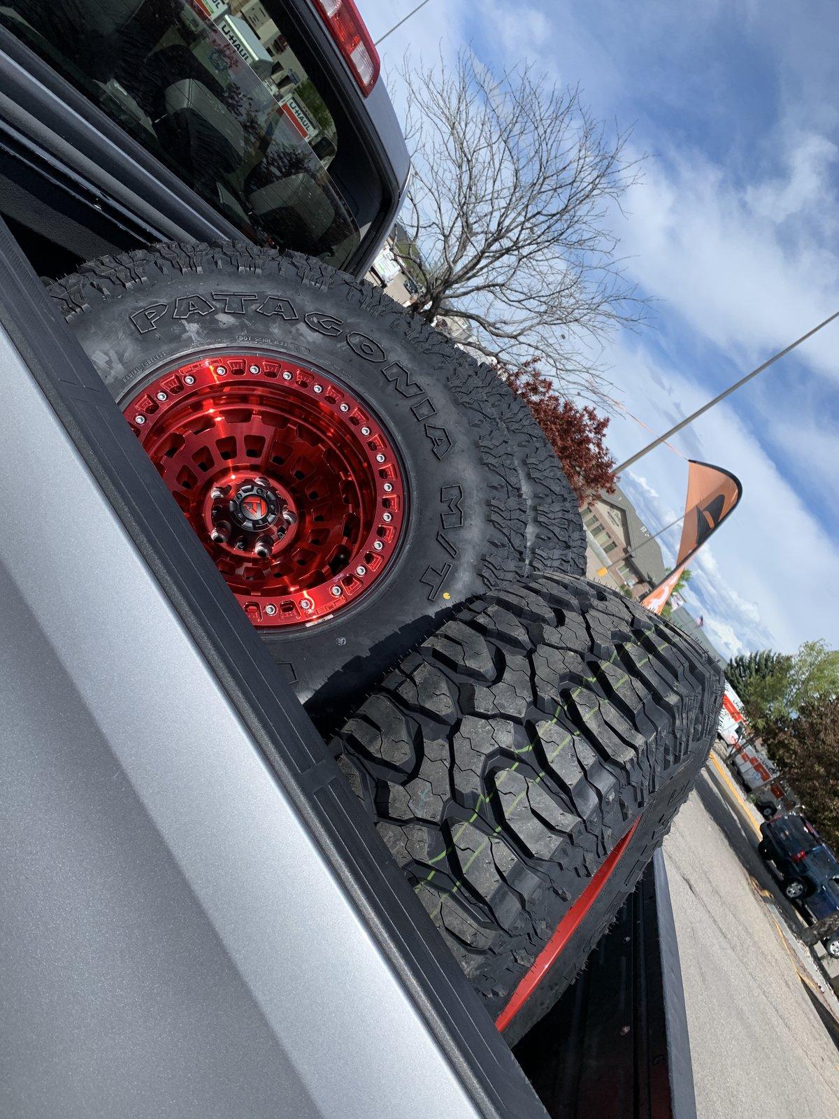 Jeep Wrangler JL Red Fuel Zephyr Beadlocks? 7A9A5C7E-BFB2-4C86-B92D-6E433567419B