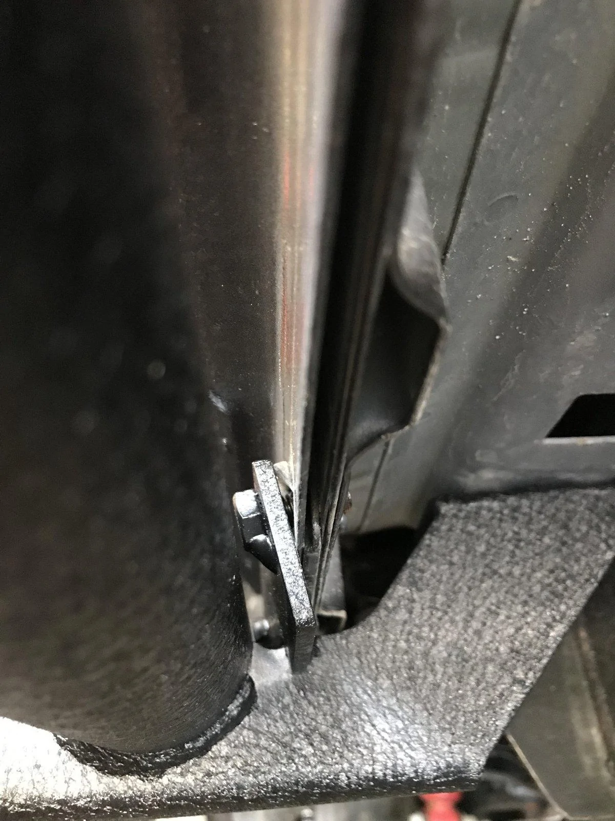 Jeep Wrangler JL DV8 Step Install - Bad weld angle??? Please weigh in... IMG_5434
