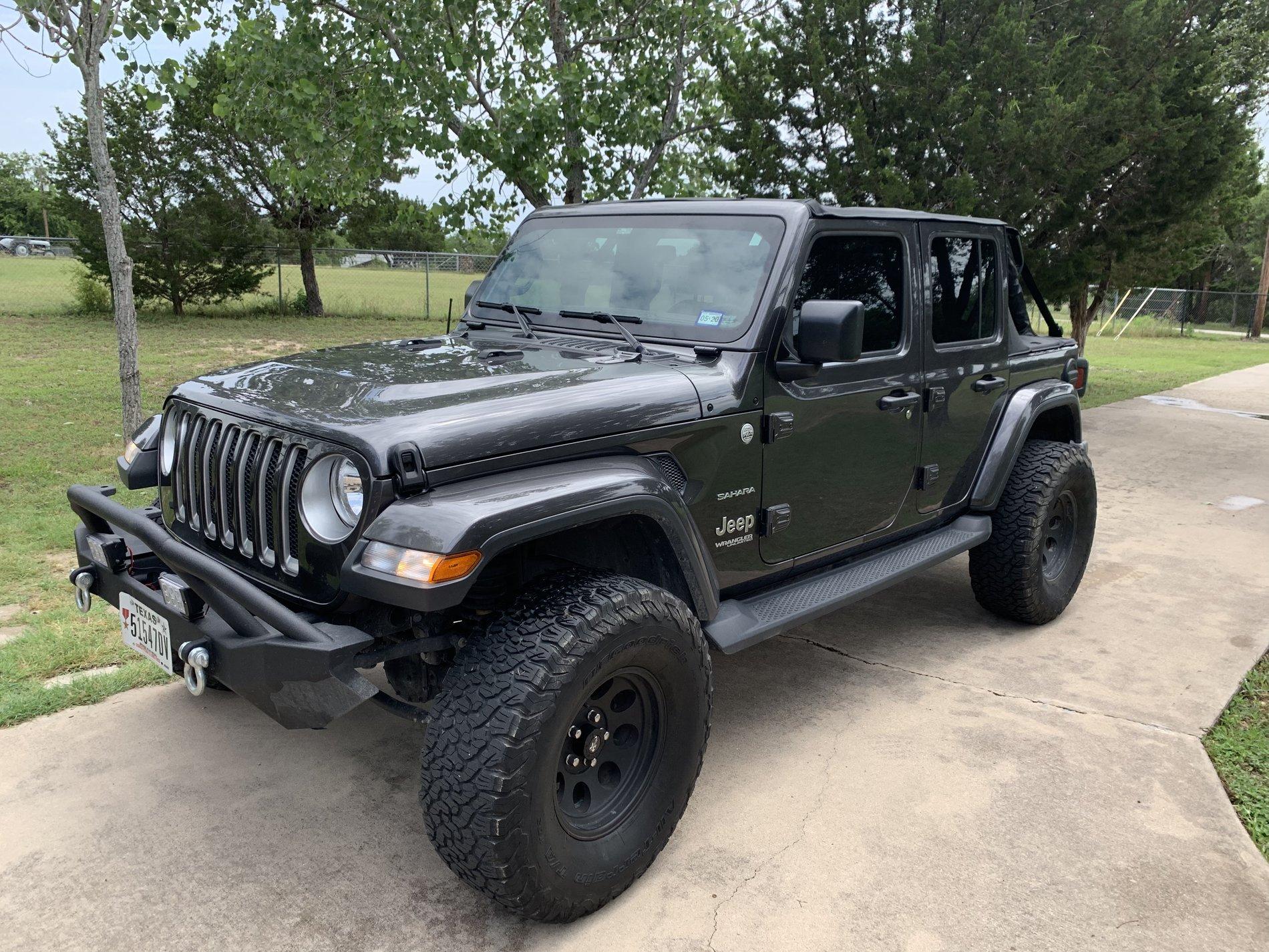 Jeep Wrangler JL JL Bikini Tops? 7A566F3C-59E8-4984-BC7F-5F9A89480DE1
