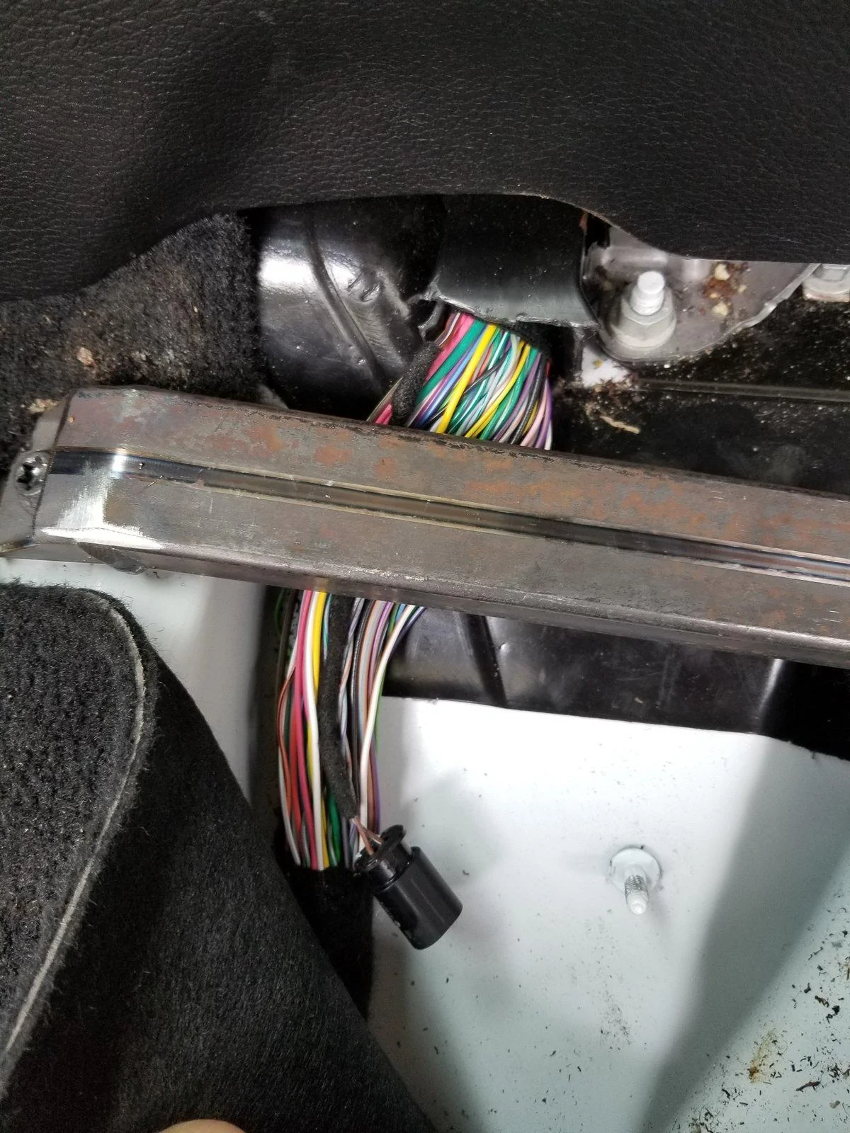 Jeep Wrangler JL DIY Seat relocation brackets 20190609_101219